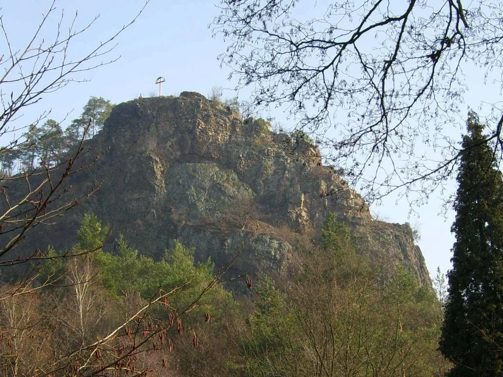 Photo showing: Nature Reserve Szabóova skala, Slovakia. The view of Szabóova skala top.