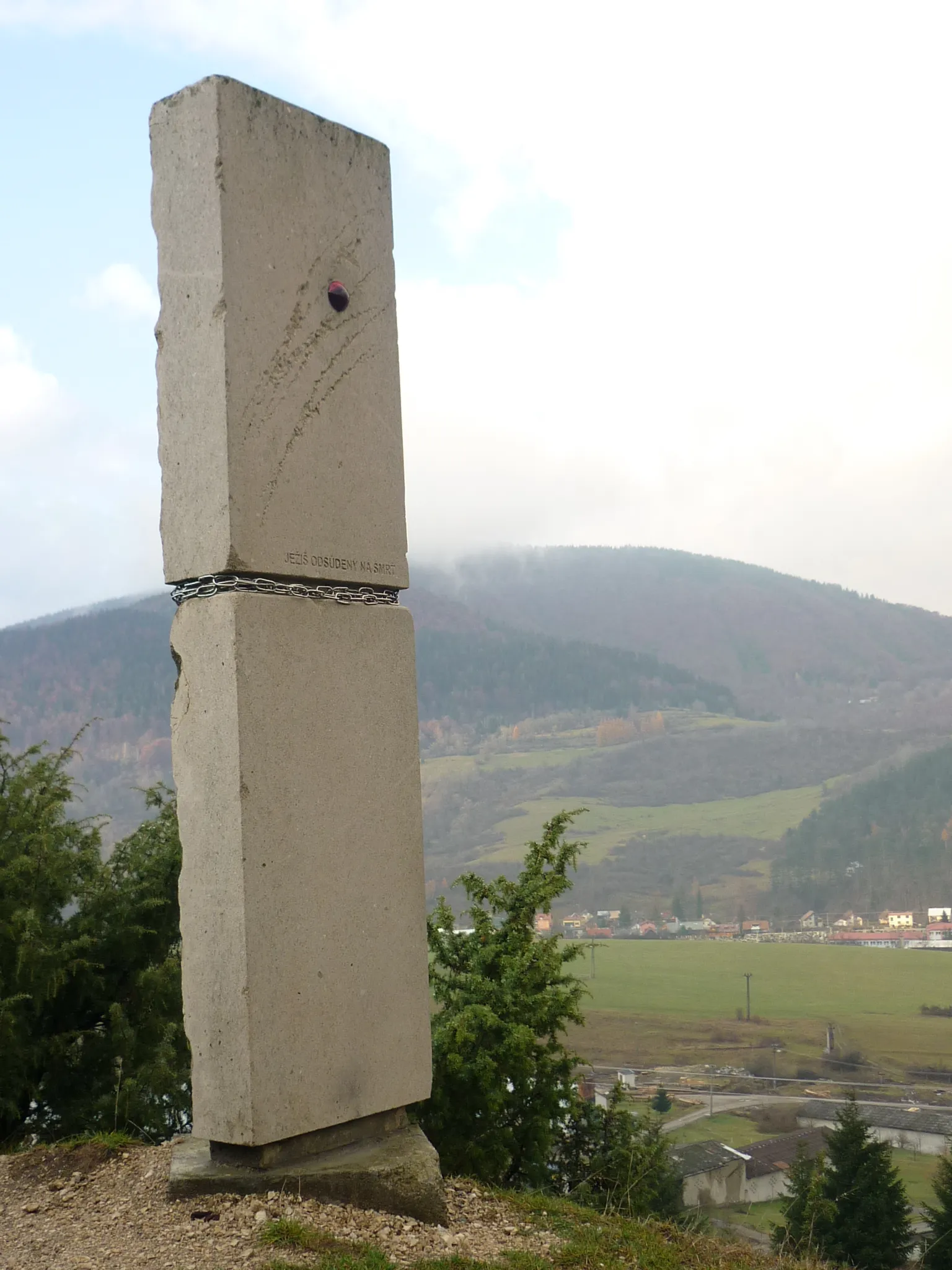 Photo showing: I. stat. - Stations of Cross in Terchová (Slovakia)
