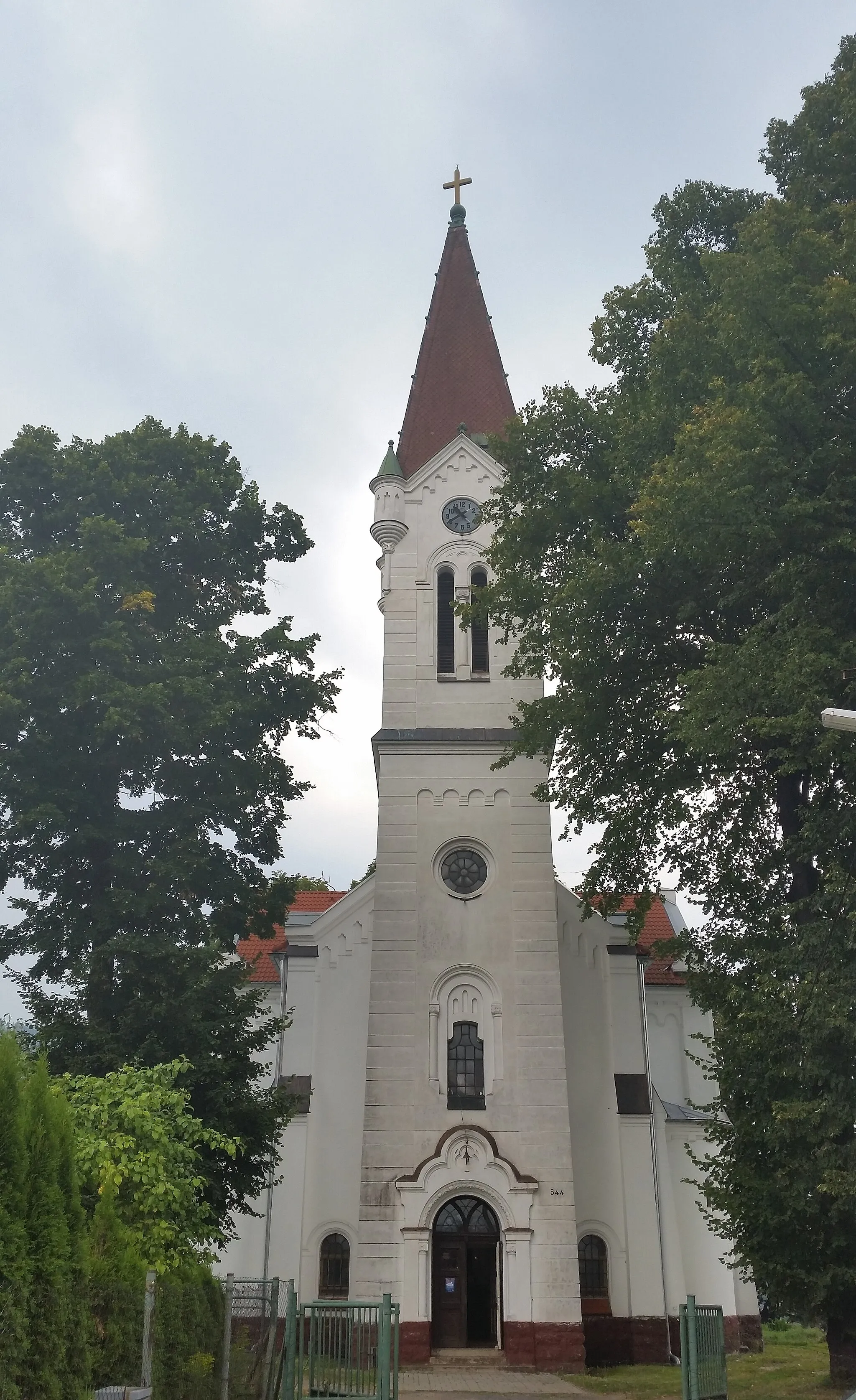 Photo showing: Kostol v Liptovskej Porúbke