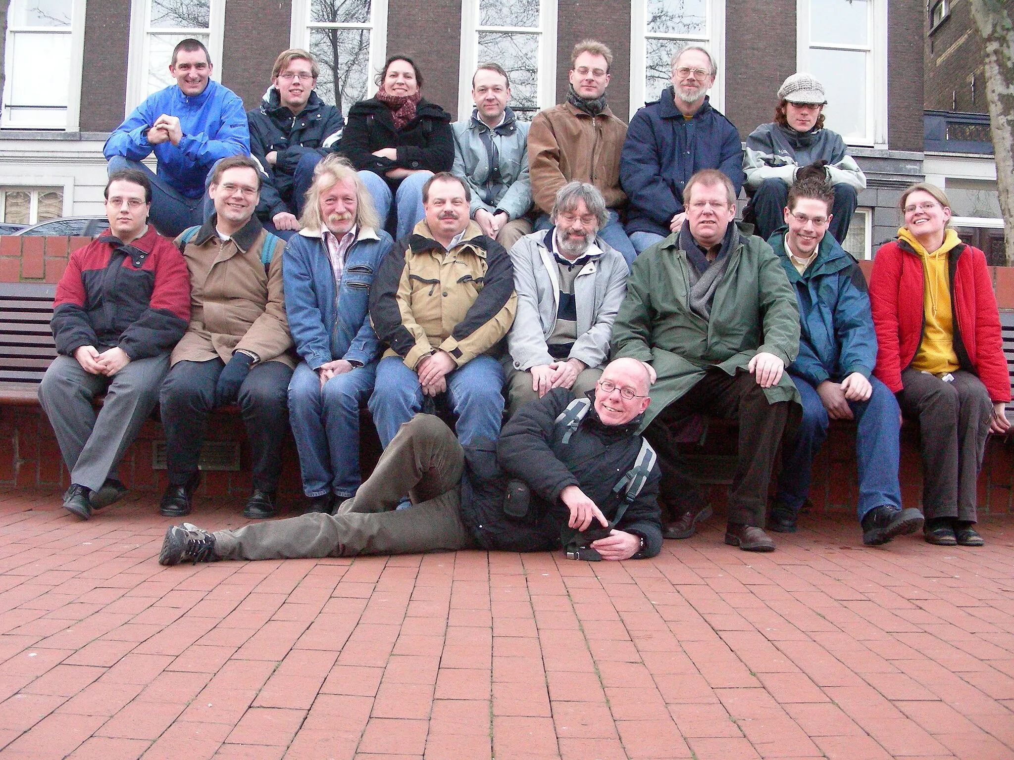 Photo showing: groepsfoto wikimeet rotterdam 7 januari 2006