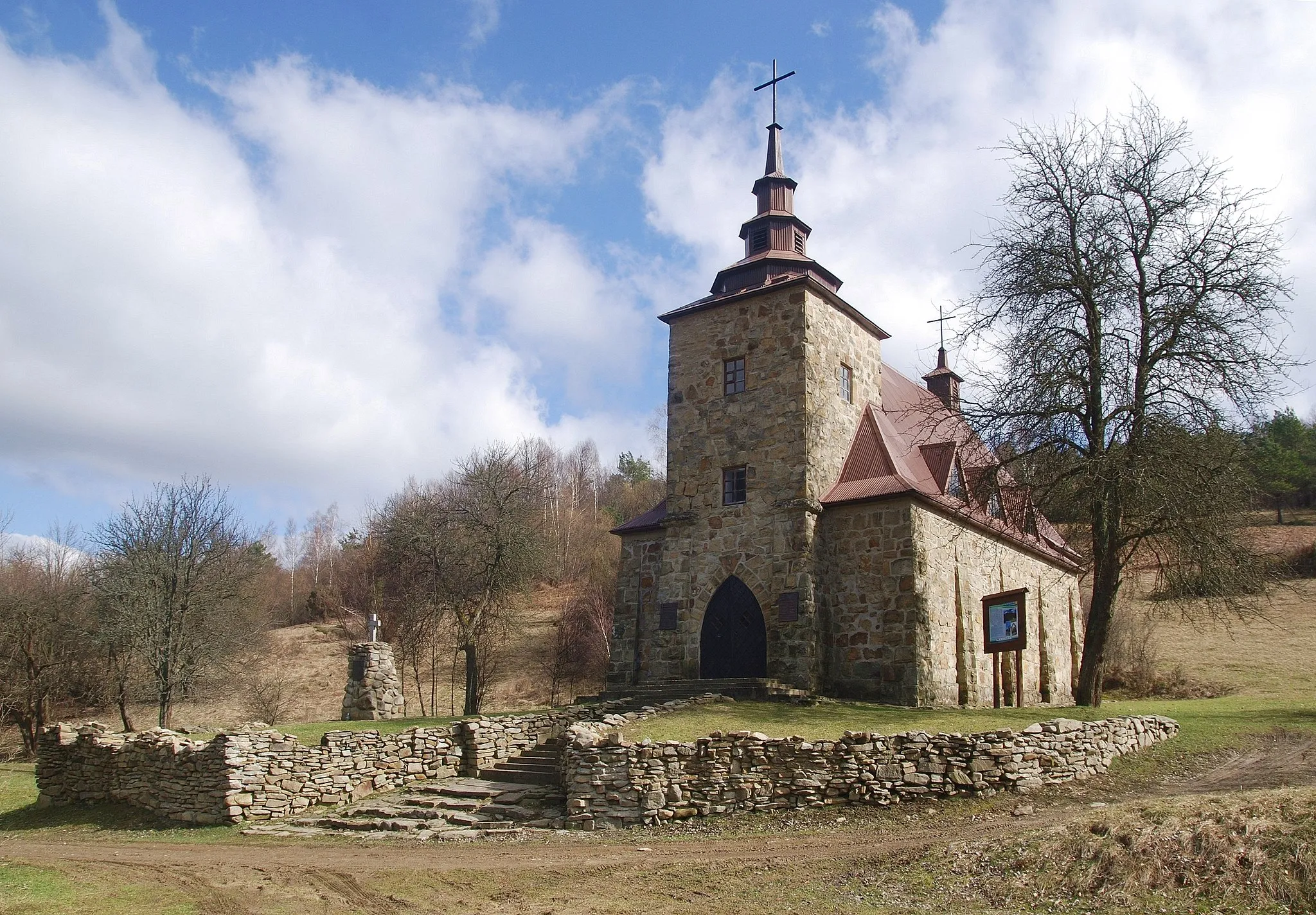 Photo showing: wieś Huta Polańska