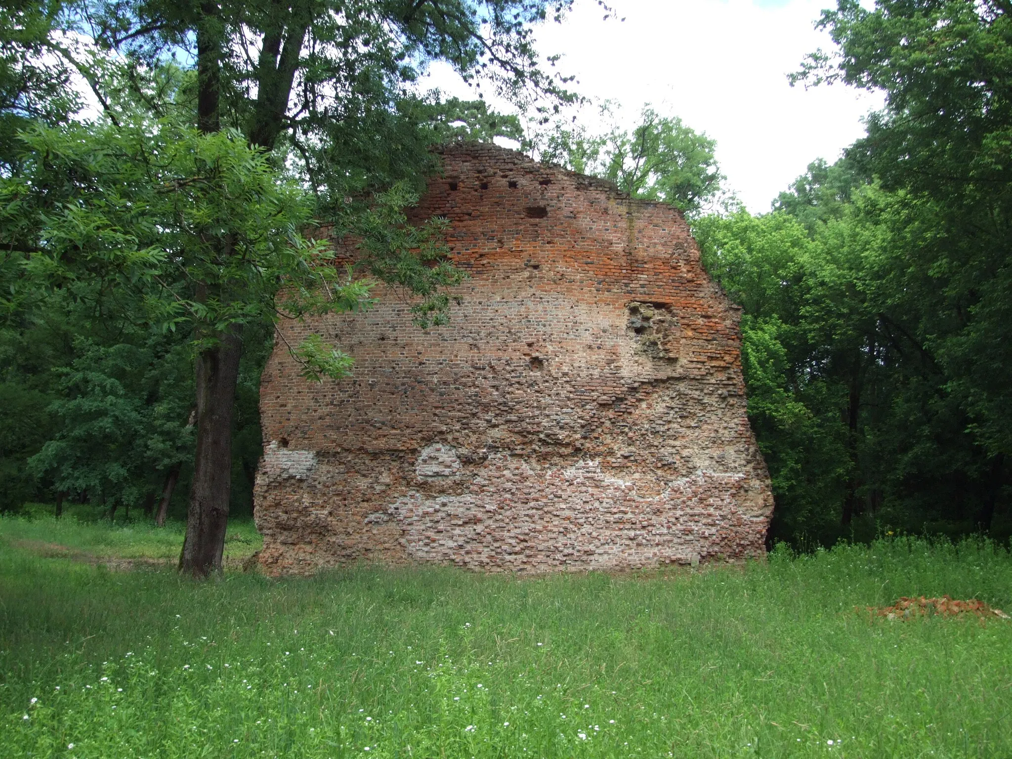 Photo showing: This media shows the protected monument with the number 811-1/7 CHMSK/811-1/7,CHMSK/811-1(other) in the Slovak Republic.