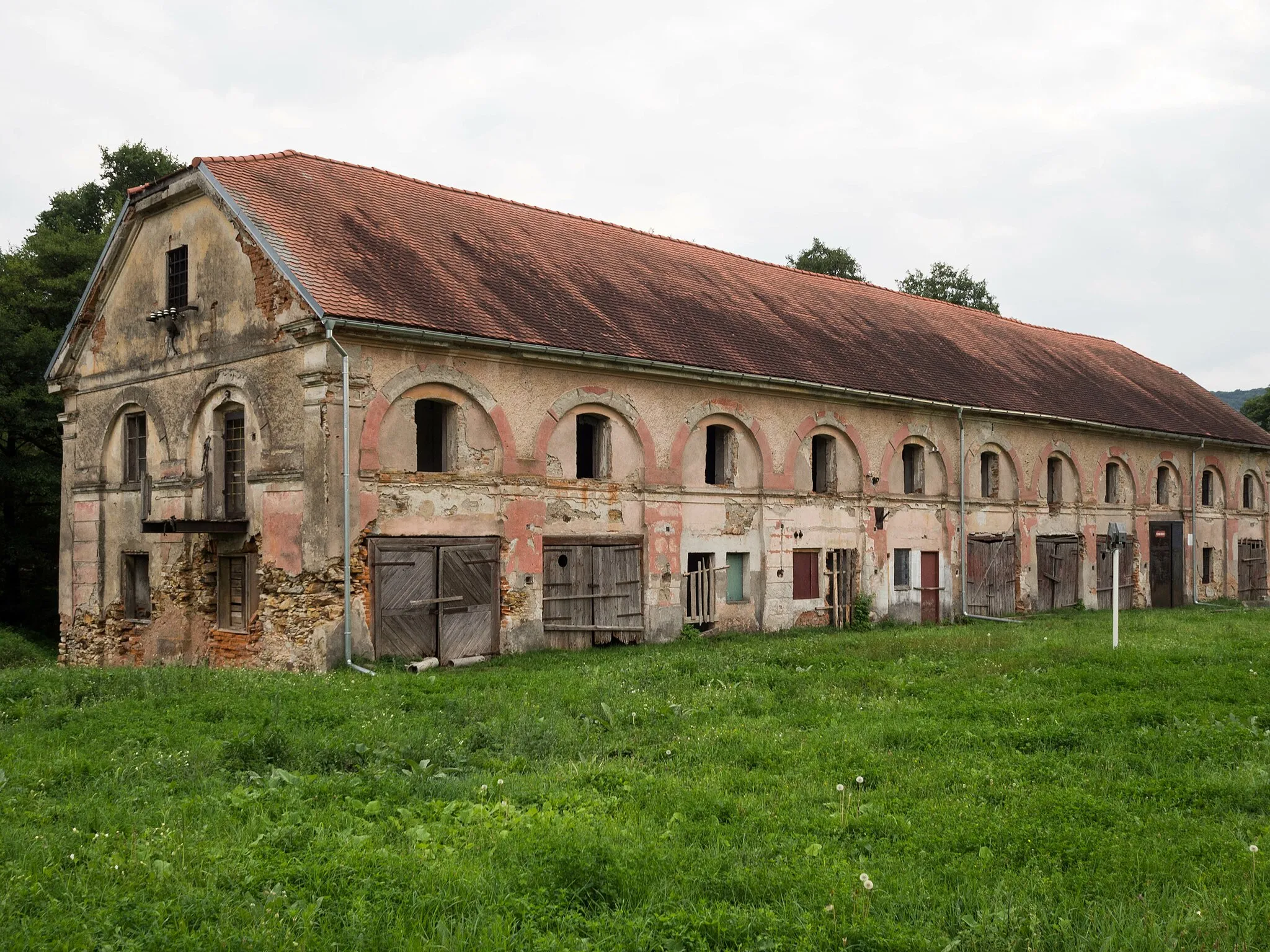 Photo showing: Former ironworks building in Drnava, Slovakia. Industrial heritage building from the 19th century.