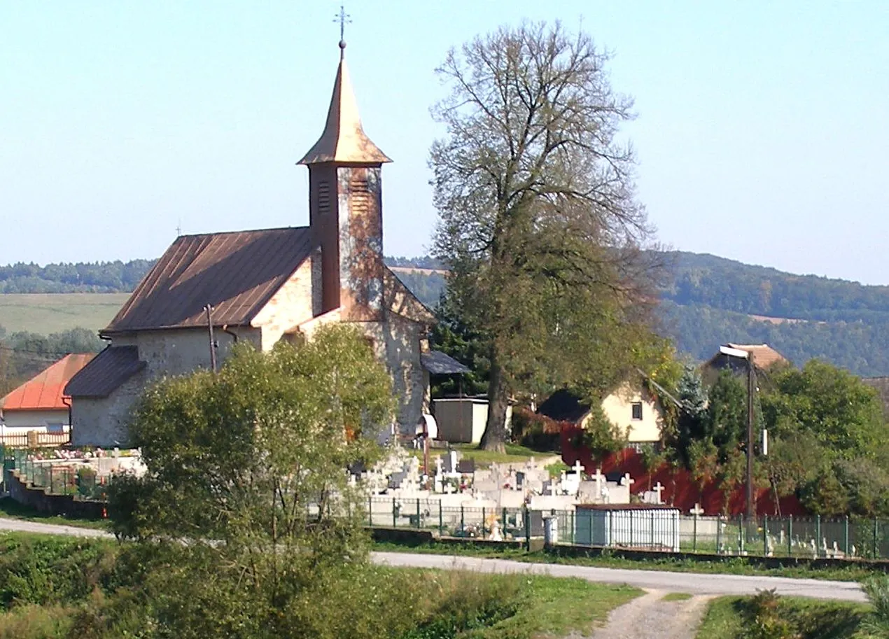 Photo showing: Kostol sv. Kataríny Alexandrijskej  a cintorín. Obec Rokycany okres Prešov.