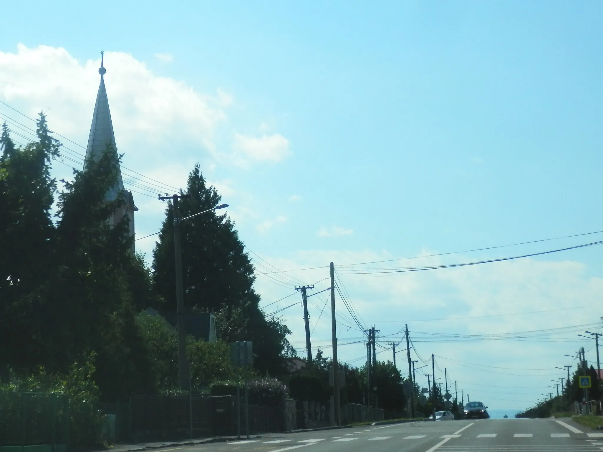 Photo showing: Intravilán zemplínskej obce Lúčky. Okres Michalovce. Slovensko.