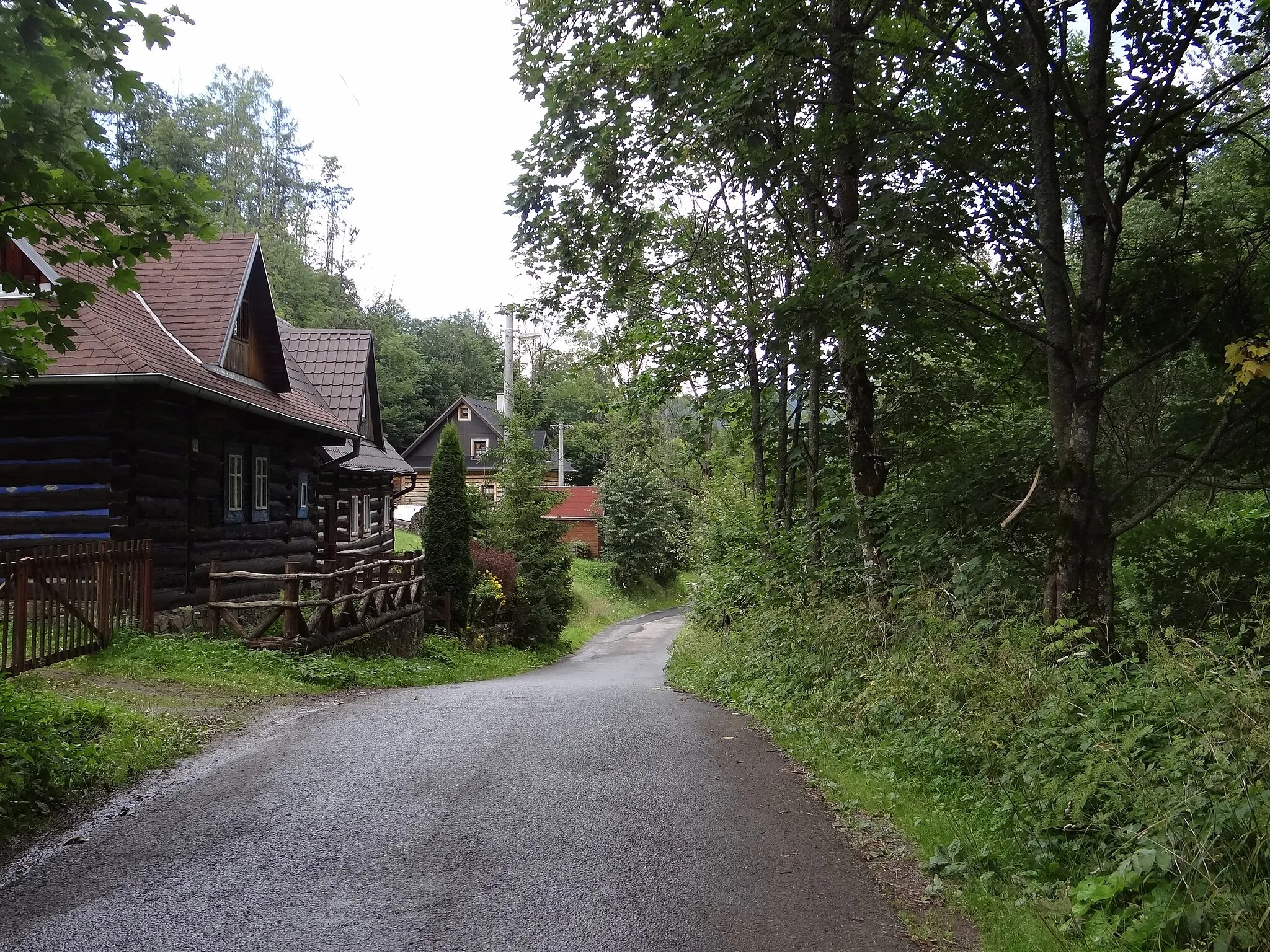 Photo showing: Jezersko