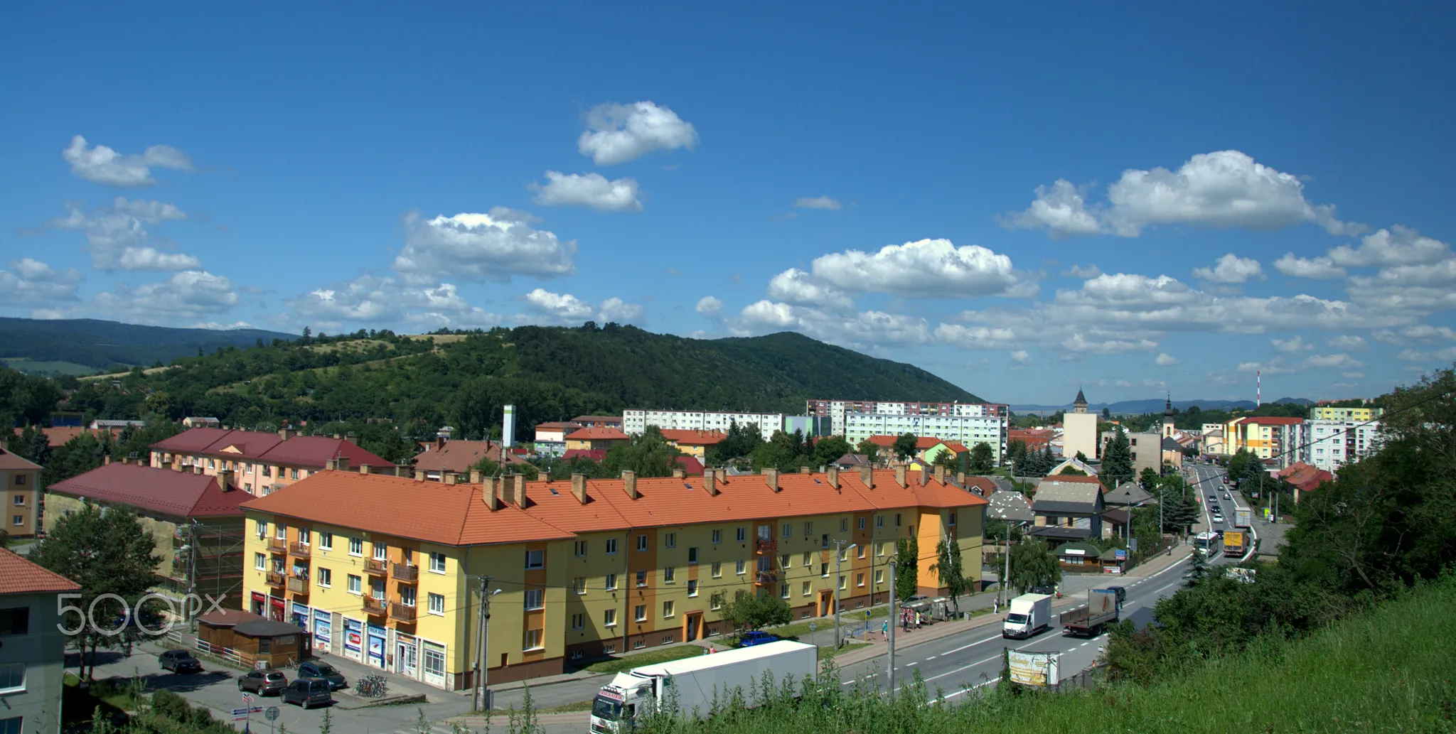 Photo showing: 500px provided description: walking .... [#sky ,#town ,#the road ,#urban store ,#district town]