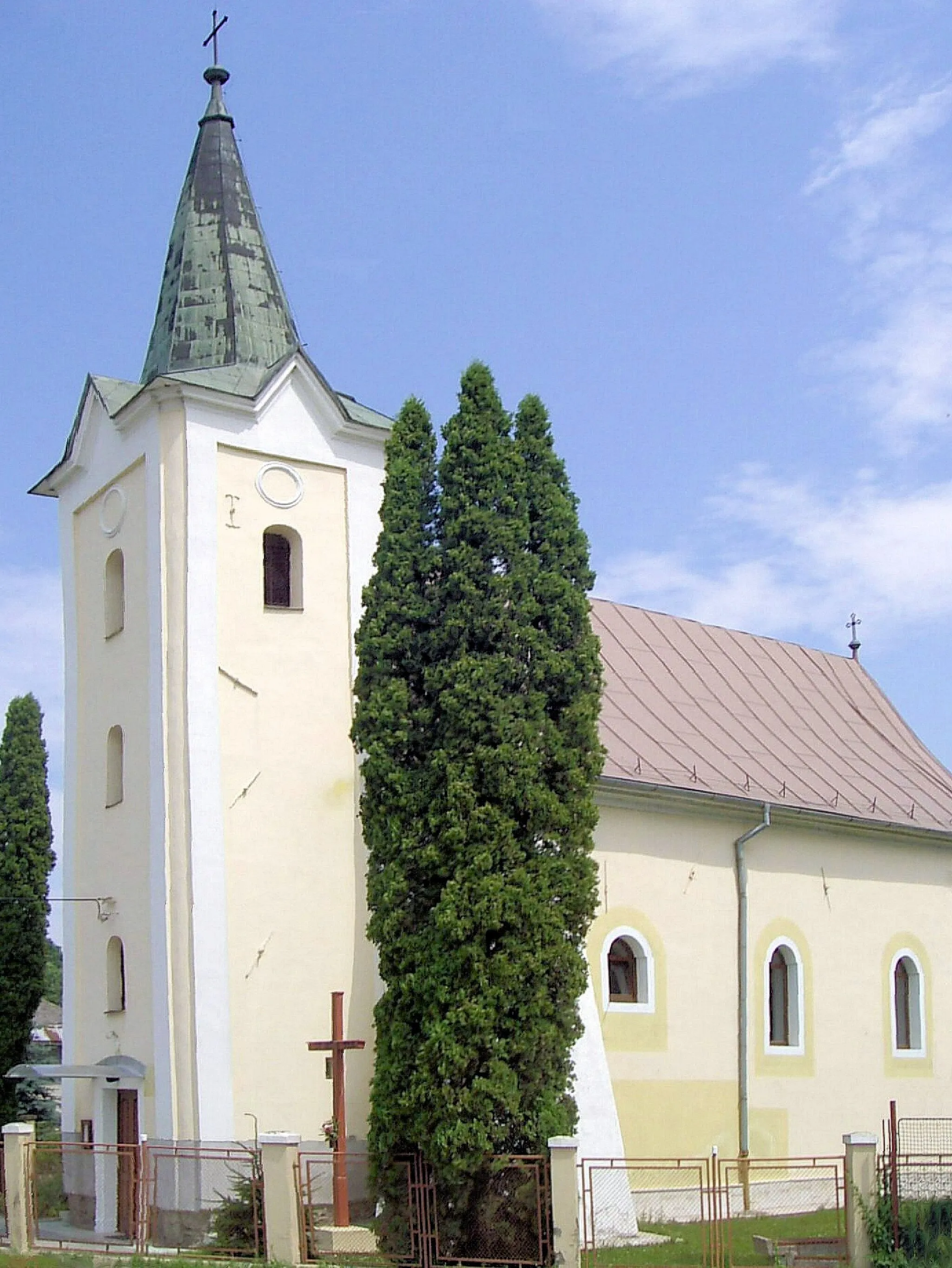 Photo showing: Römisch-katholische Kirche St. Joseph in Breznica