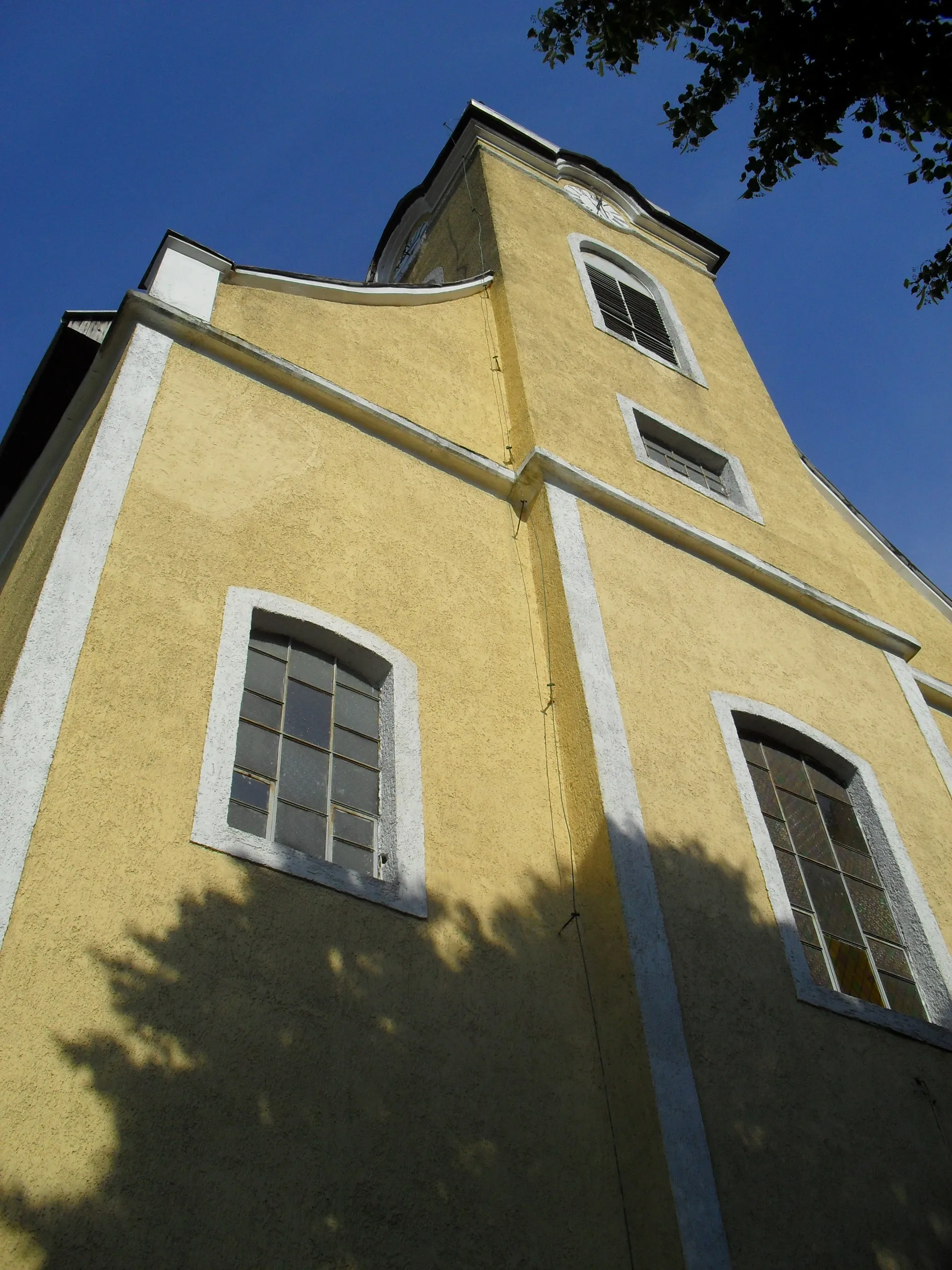 Photo showing: Királyhelmec - Szentlélek r.k. templom