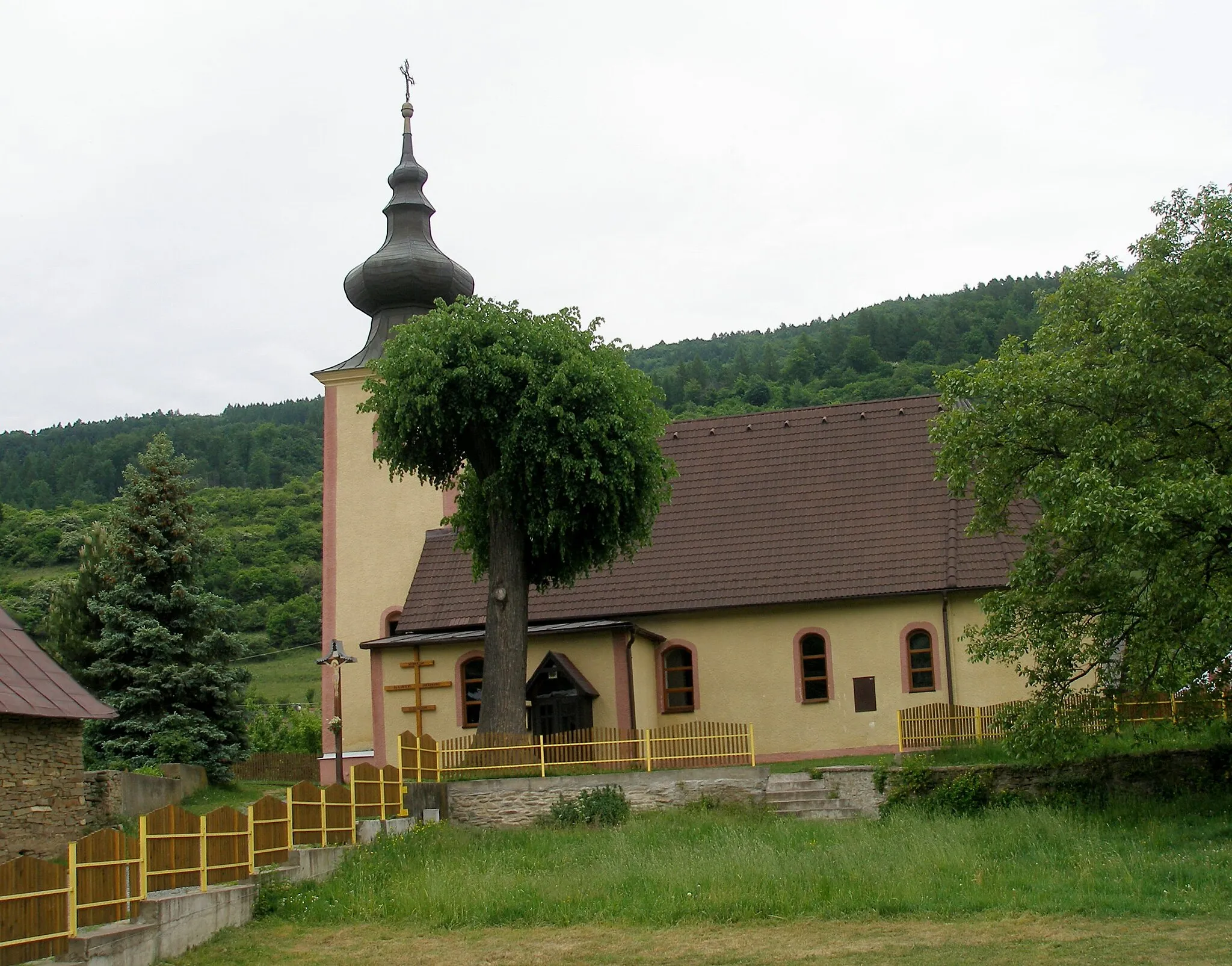 Photo showing: Chrám Zosnutia Presvätej Bohorodičky. Obec Tichý Potok okres Sabinov.