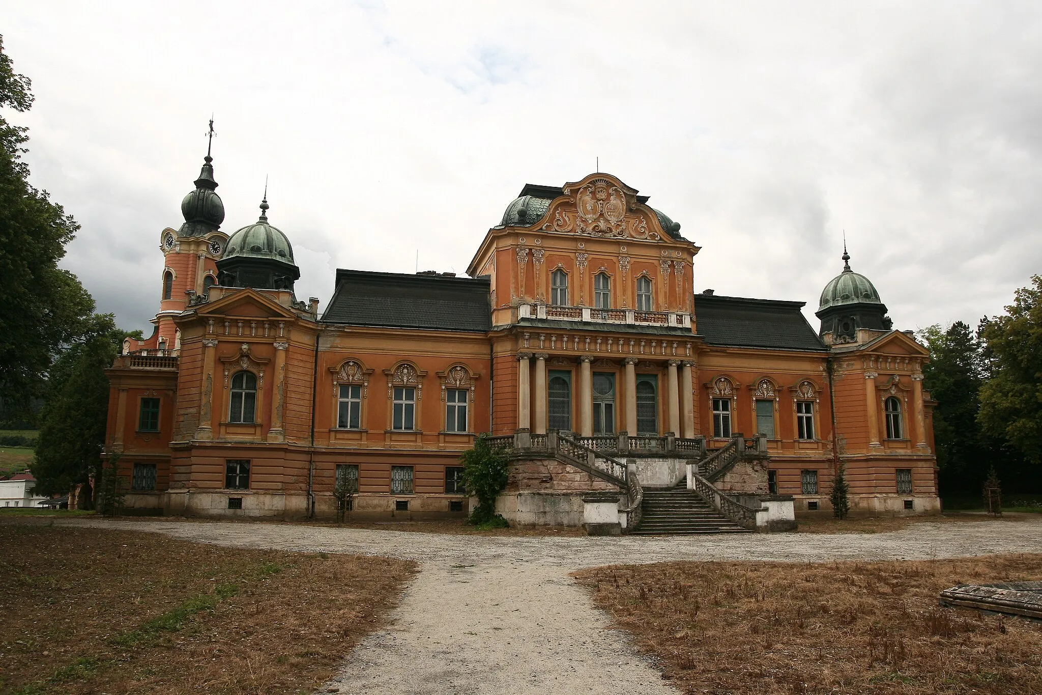 Photo showing: Château in Spišský Hrhov, Slovakia.