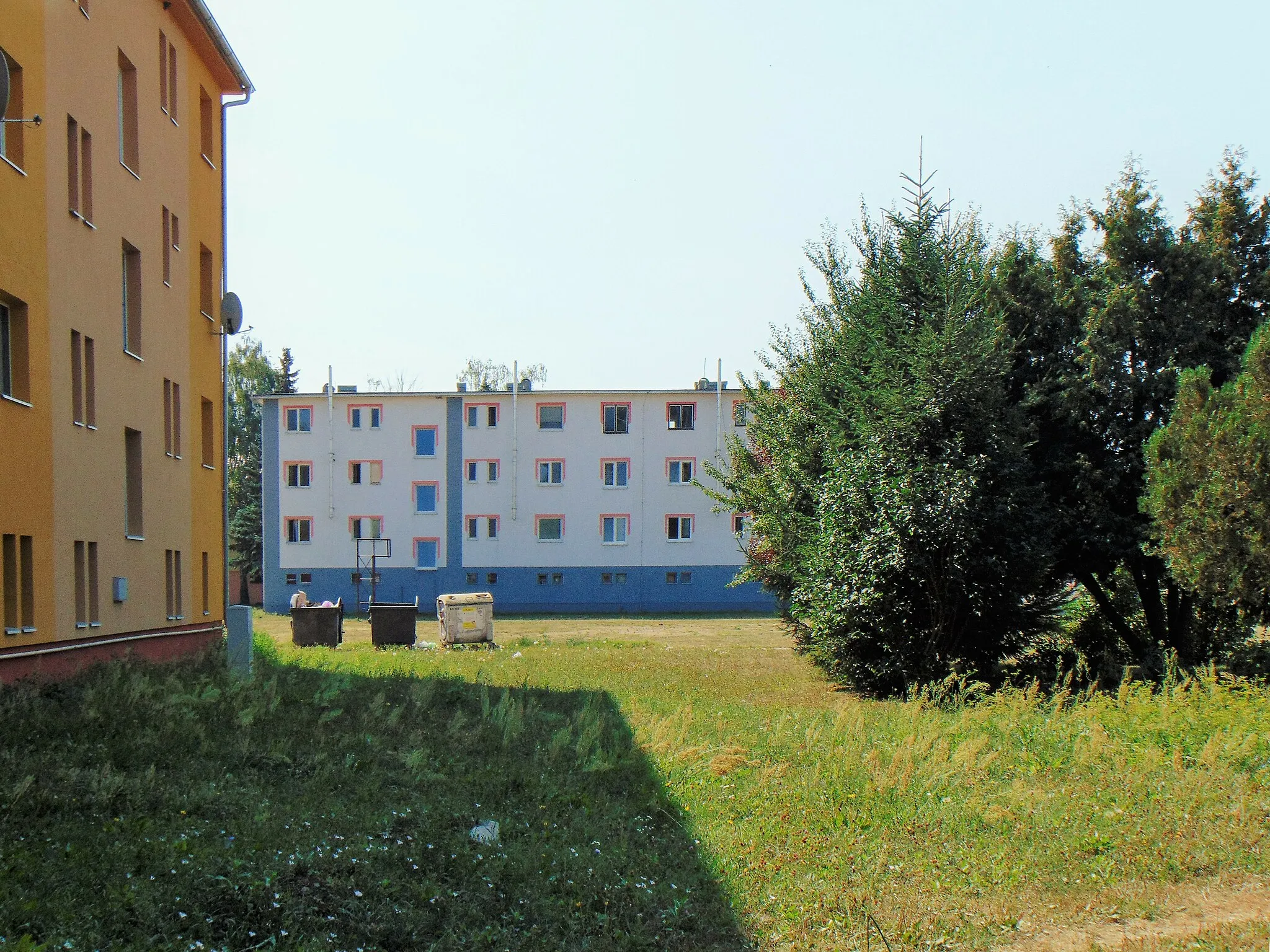 Photo showing: A housing estate in Čierna nad Tisou, eastern Slovakia.