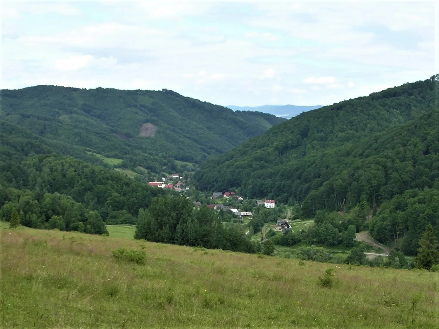 Photo showing: Widok na wieś Kríže od południa