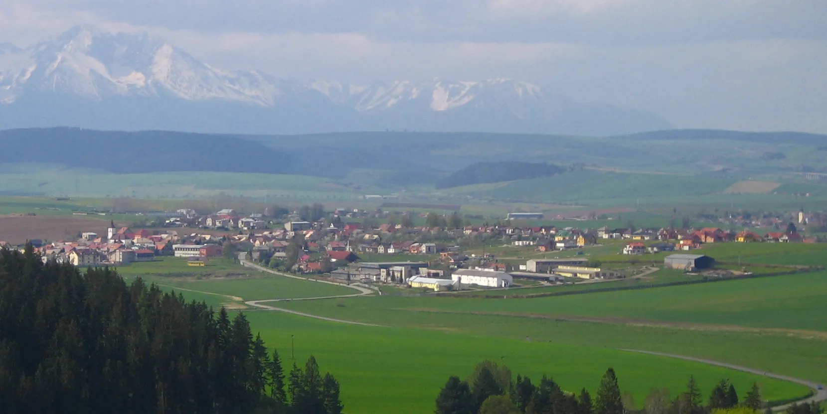 Photo showing: View at Spišské Tomášovce