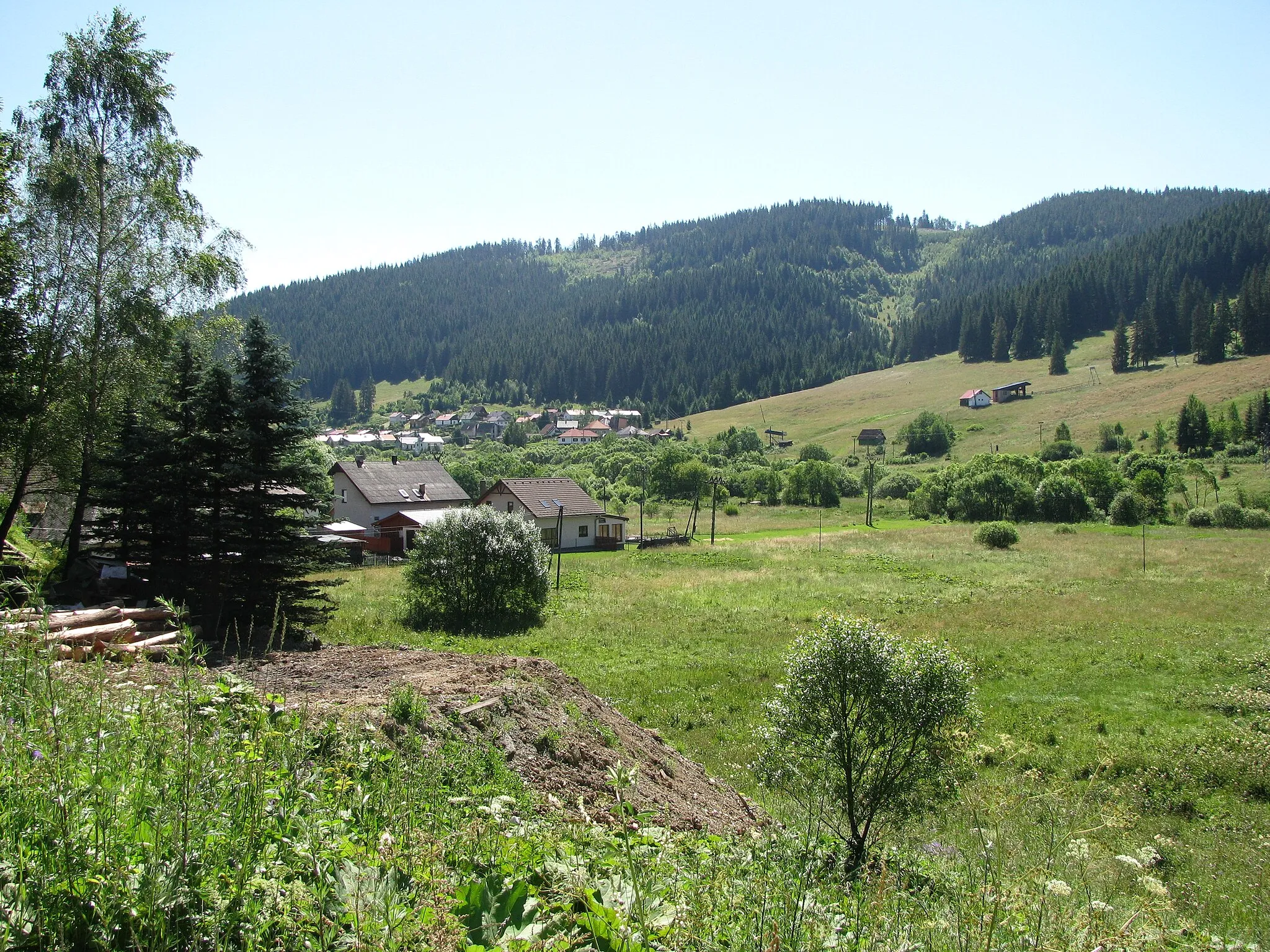 Photo showing: Village Postredny Hamor, Slovakian Paradeis