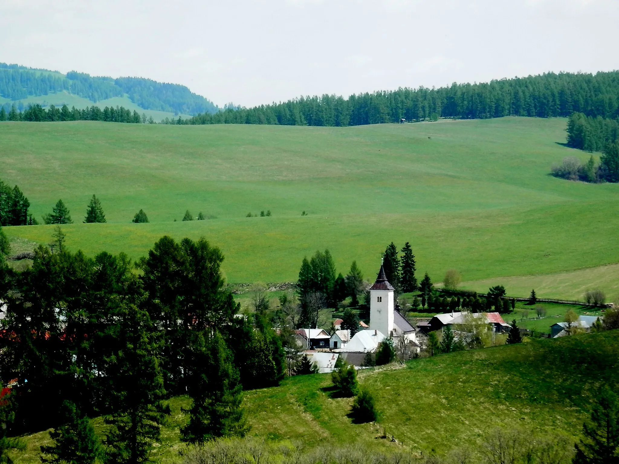 Photo showing: Pohľad na obec zo západu.  Vyšné Repaše, okres Levoča.