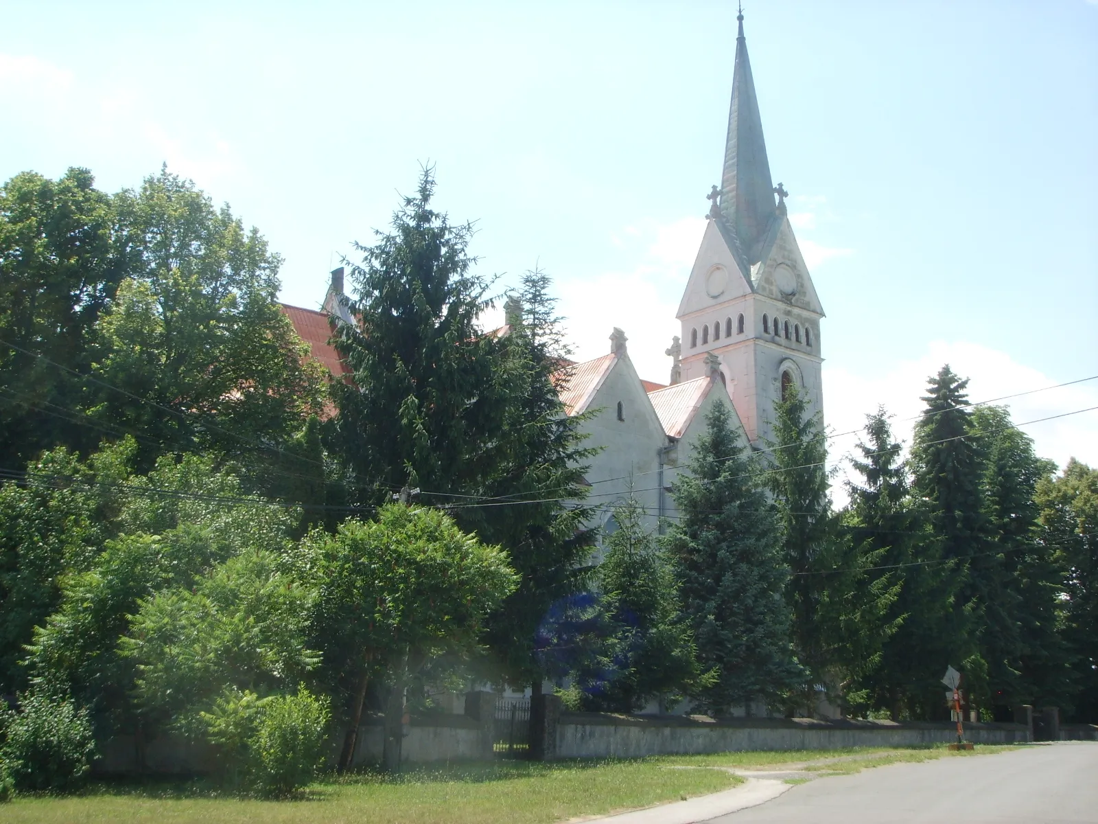 Photo showing: Roman catholic church in Parchovany