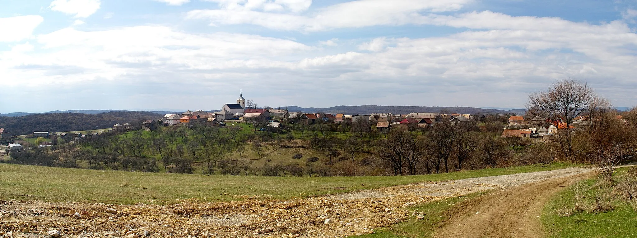 Photo showing: Panorama of village Silica (Slovakia) from eastern