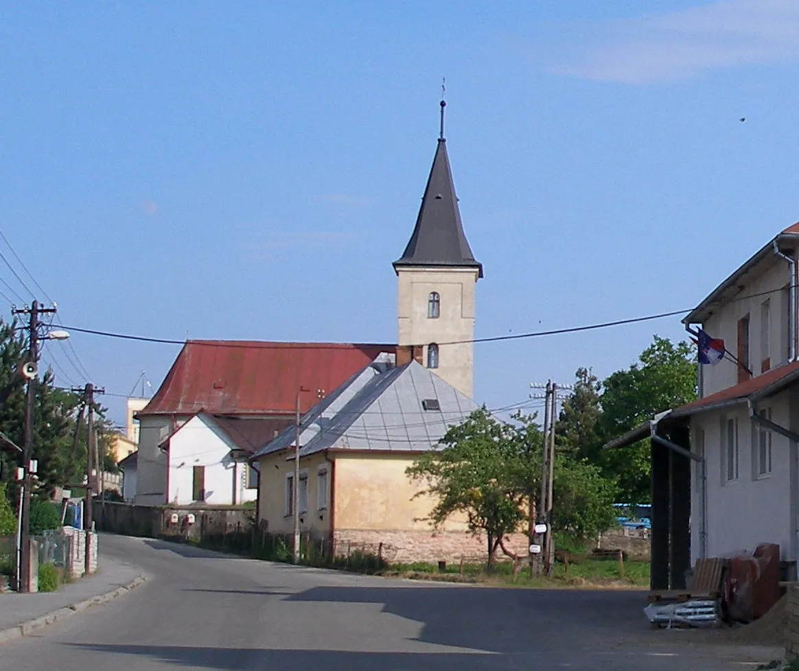 Photo showing: Obec Medzany, rímskokatolícky kostol všetkých svätých