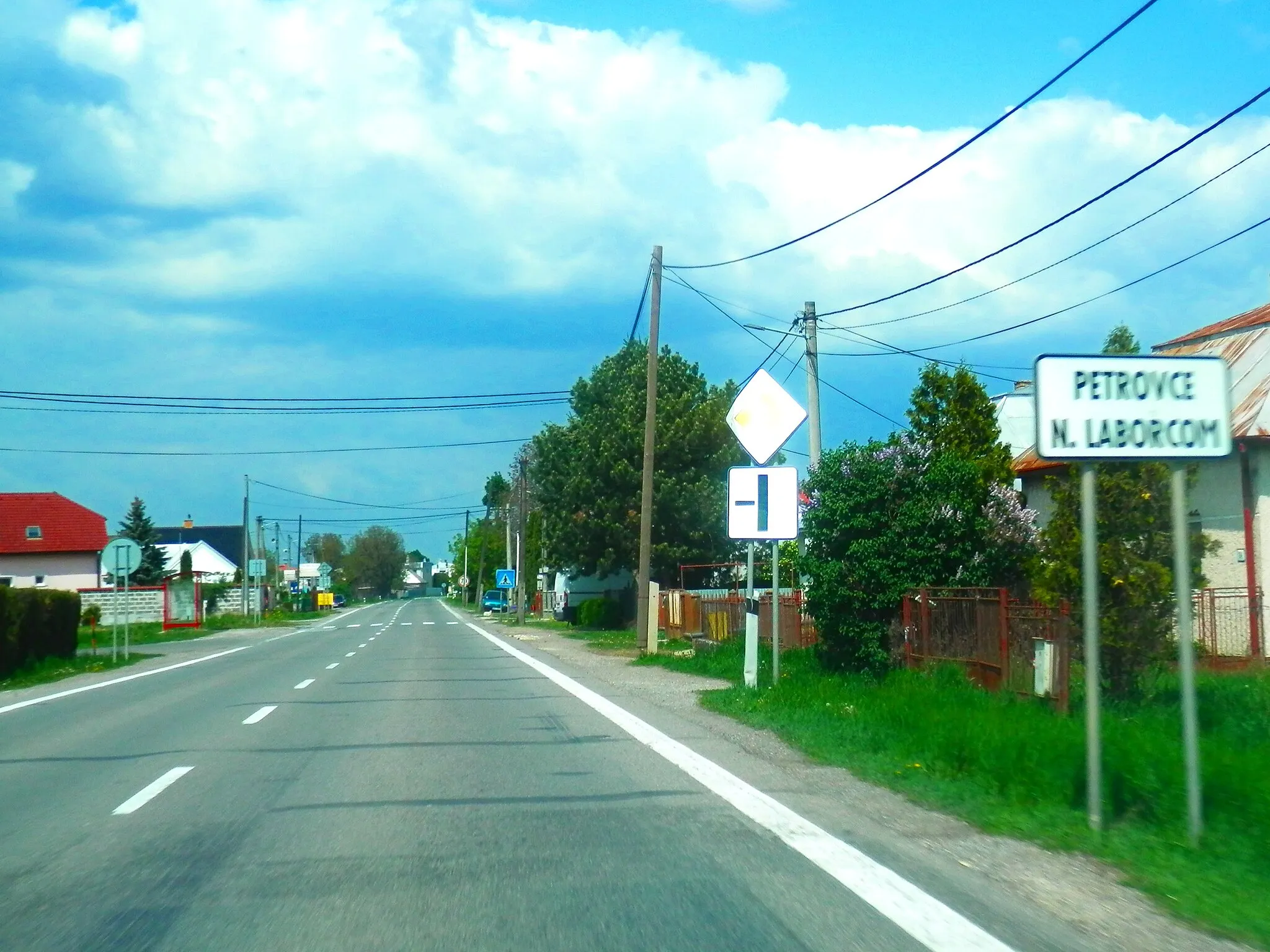 Photo showing: 1. máj 2019. Obec Petrovce nad Laborcom, okres Michalovce. Slovensko.