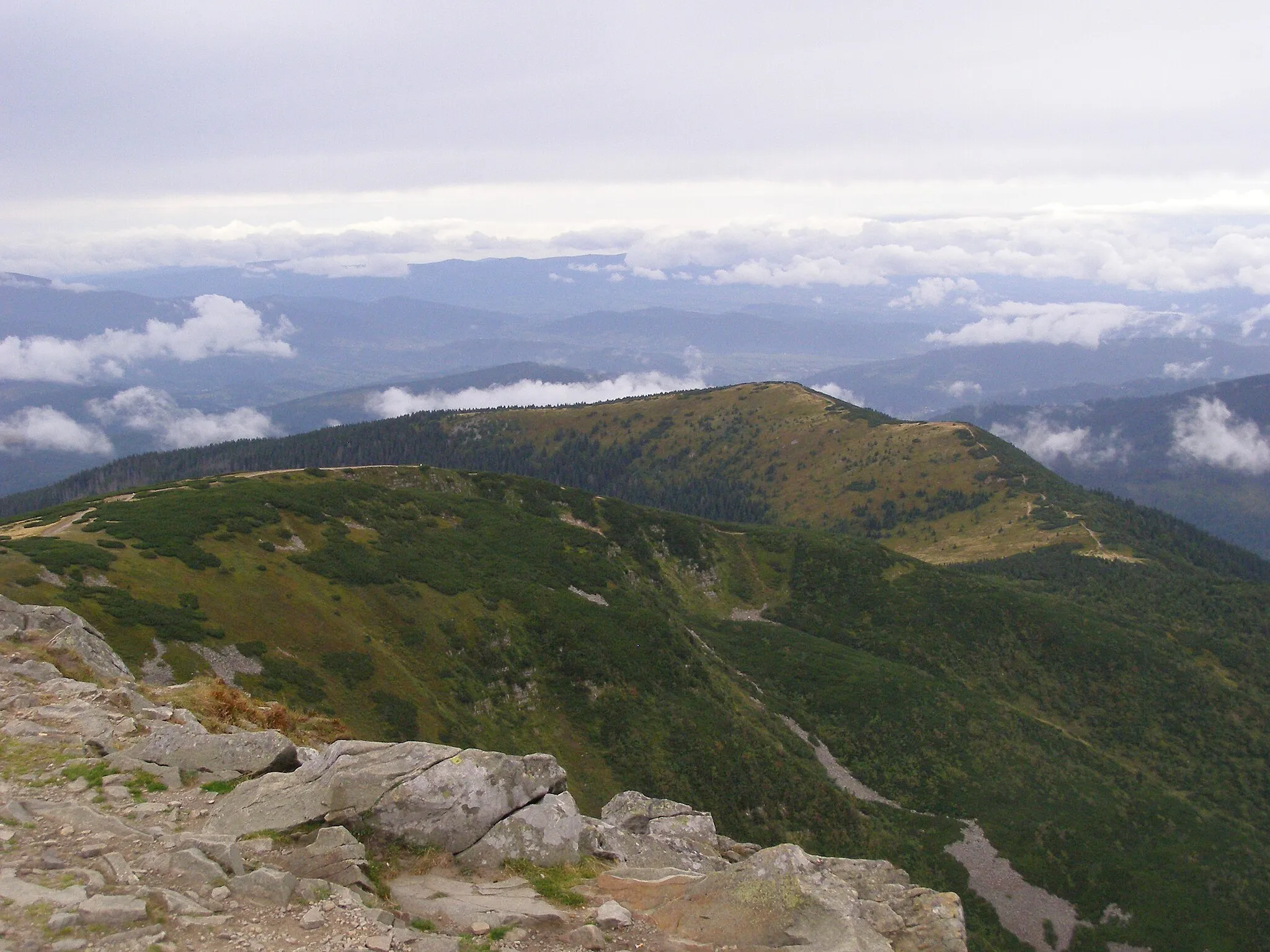 Photo showing: Babia Góra National Park - view to the Mała Babia Góra (Cyl) summit from the Diablak