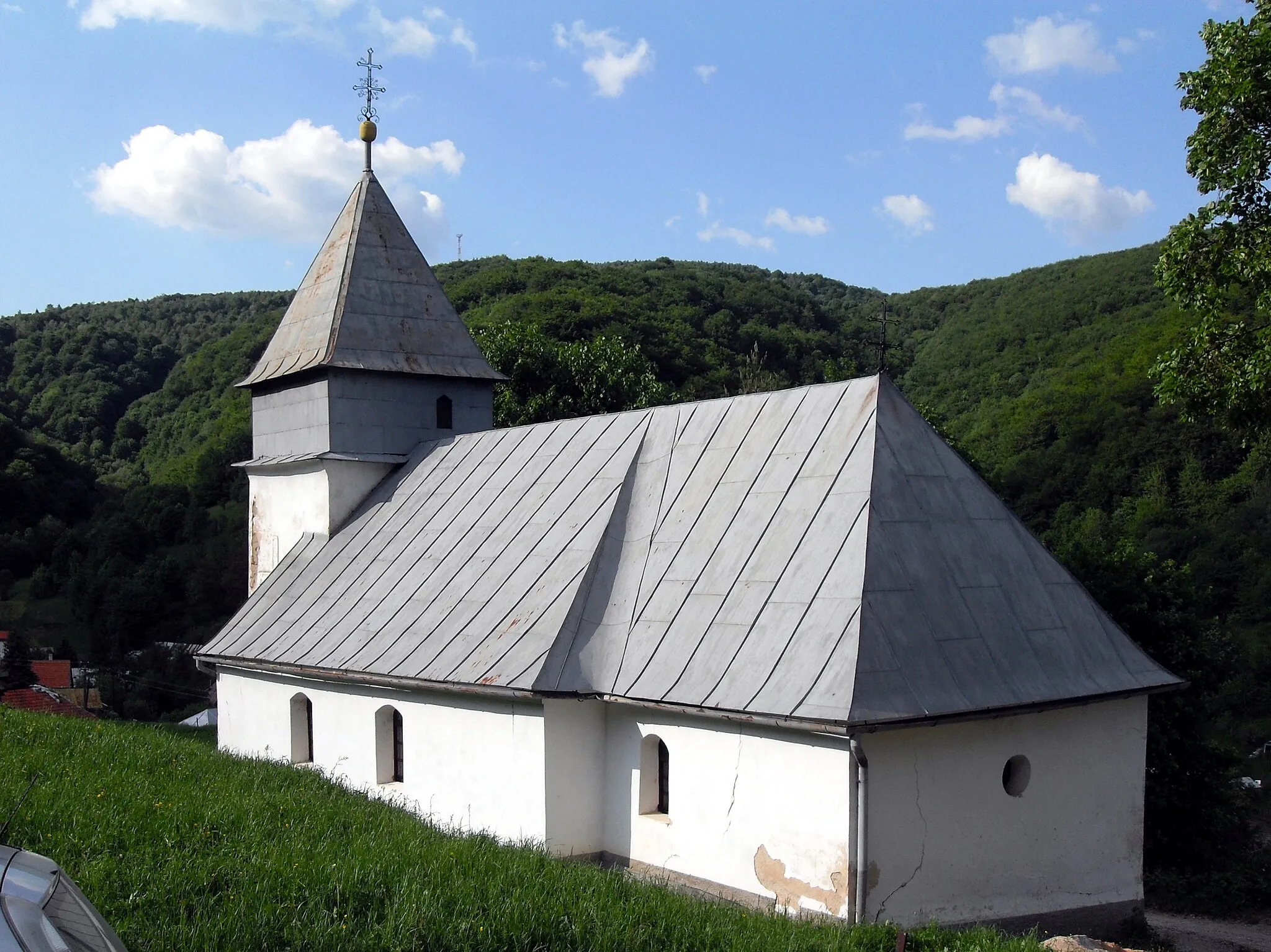 Photo showing: Gréckokatolícky kostol Narodenia Presvätej Bohorodičky Hačava