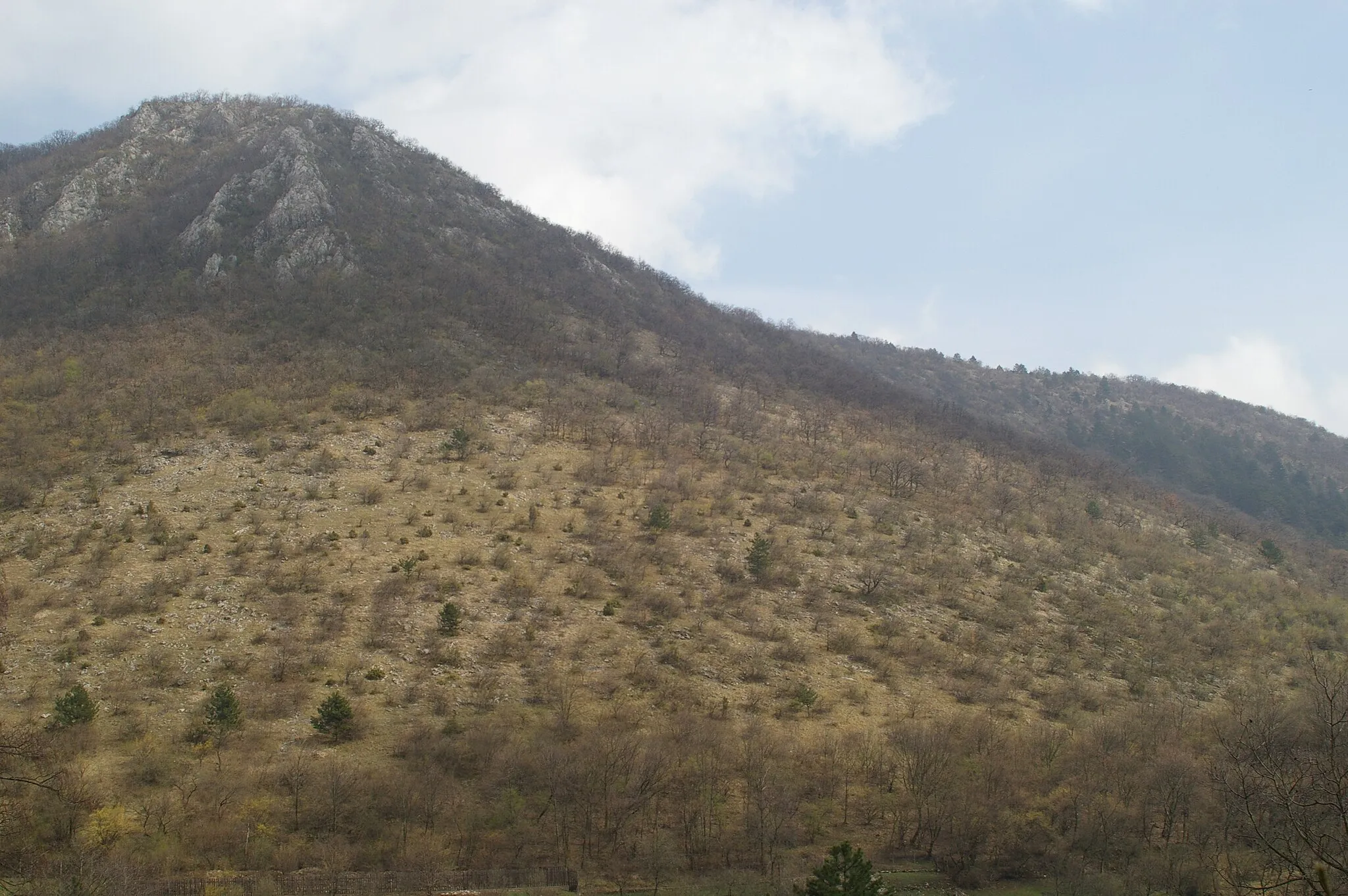 Photo showing: Jasovská planina od Zádielské planiny