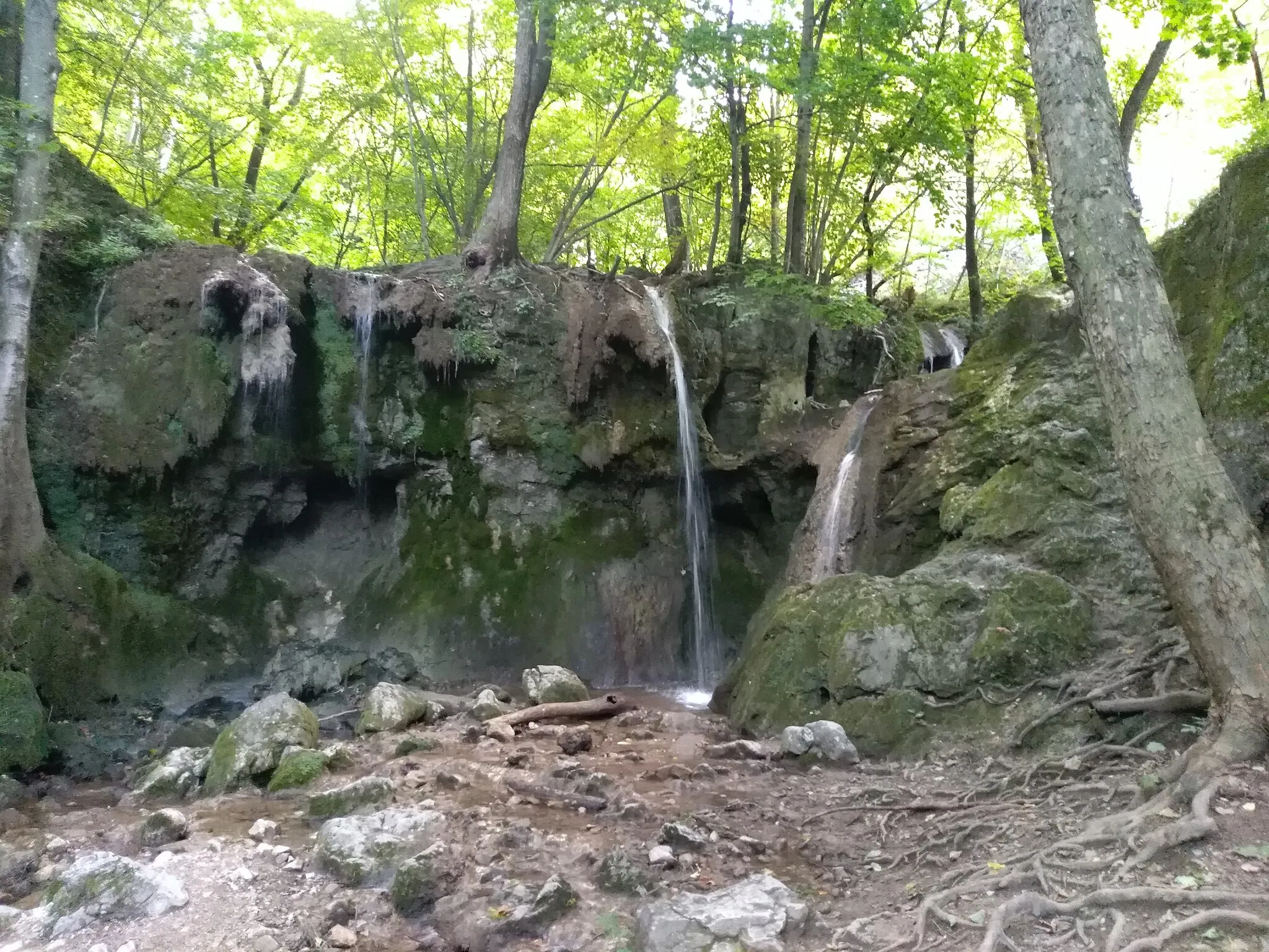 Photo showing: Háj Waterfalls