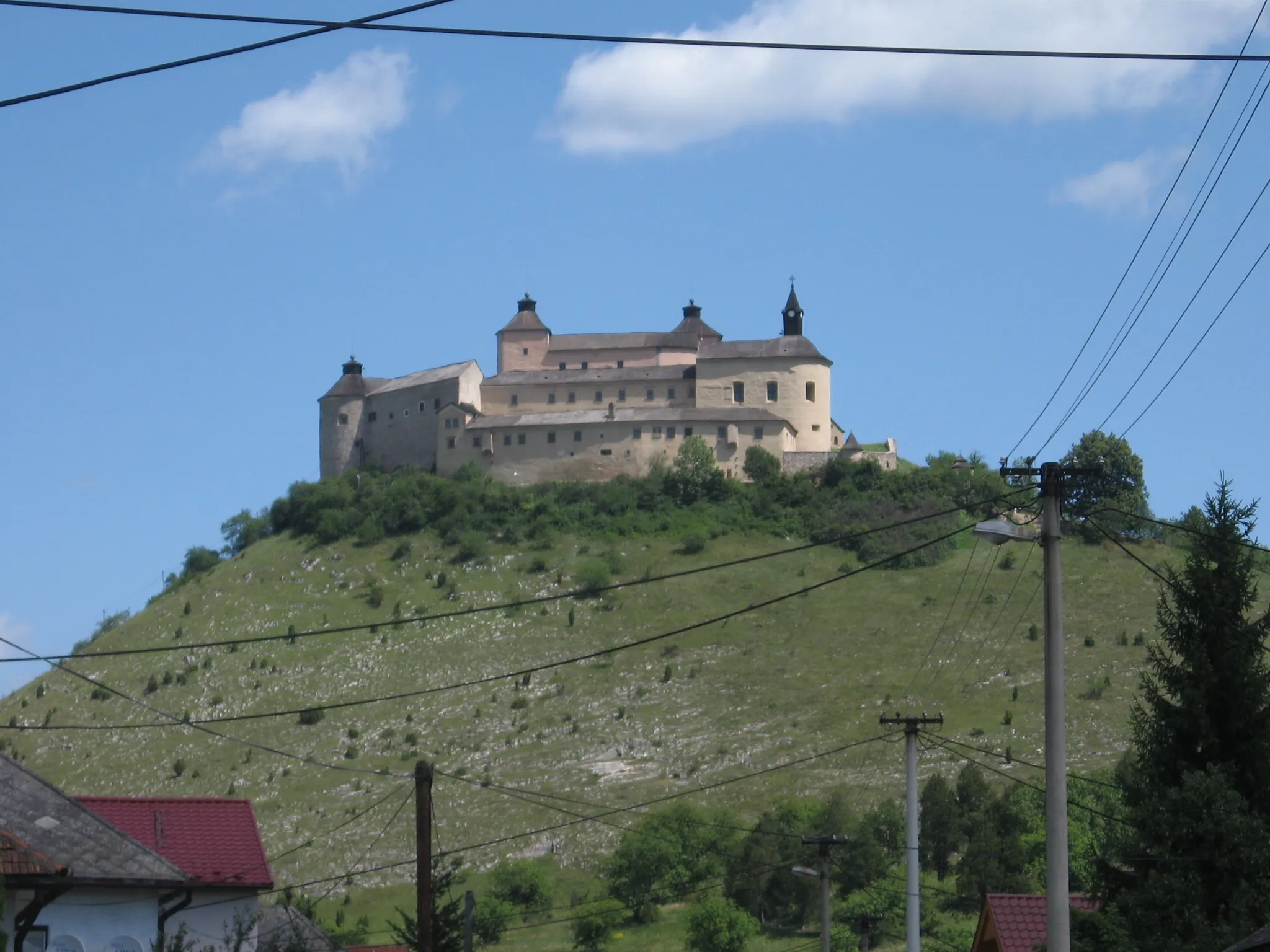 Photo showing: Krásna Hôrka Castle.