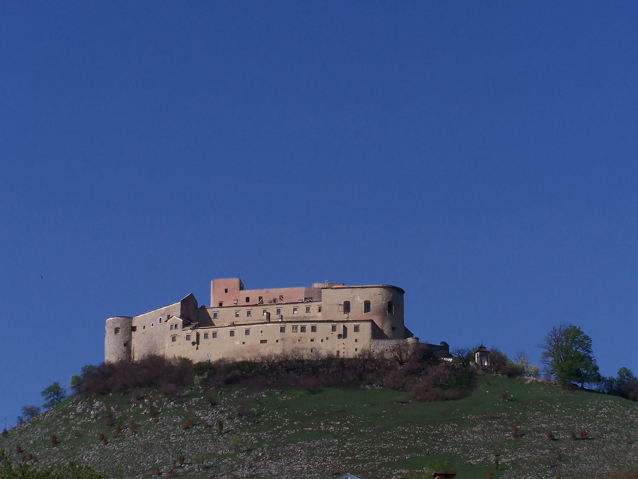 Photo showing: Krasna Horka - po pożarze z 2012r