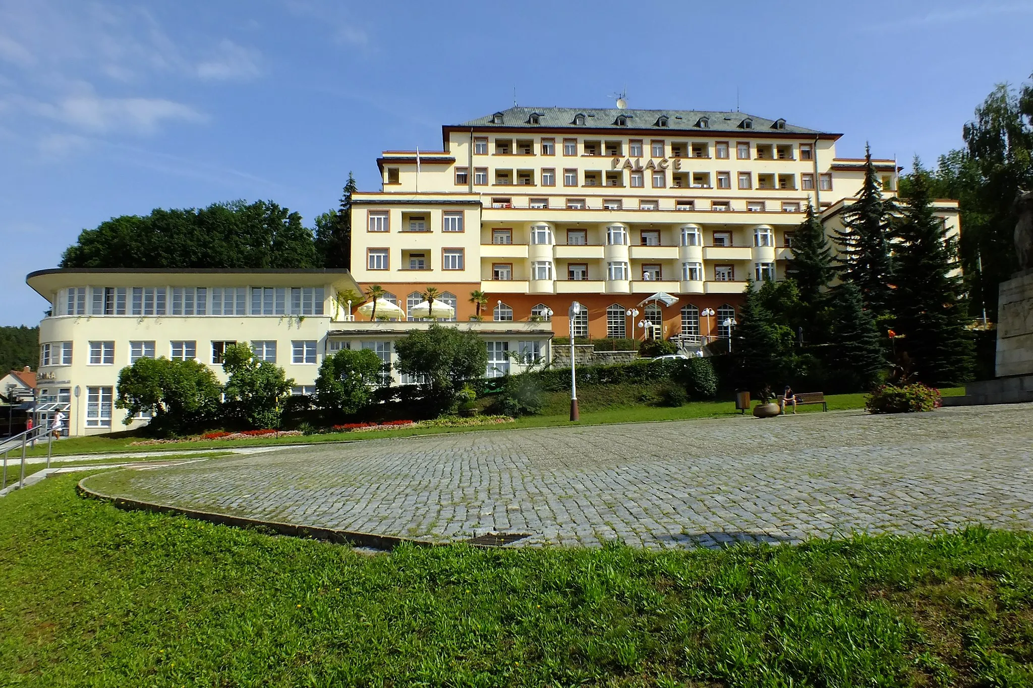 Photo showing: Hotel Palace