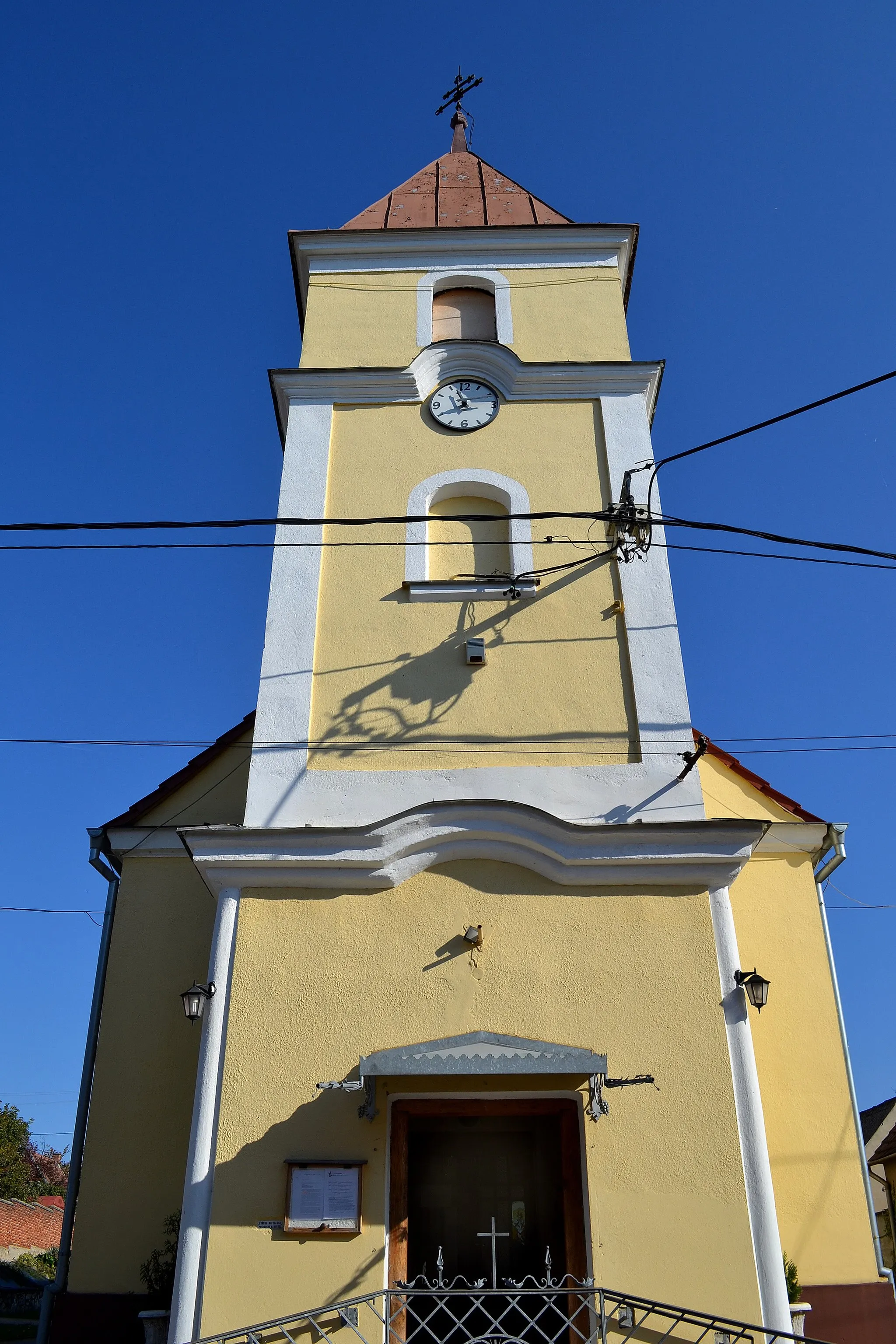 Photo showing: Popudinské Močidľany (okr. Skalica), Kostol svätého Štefana kráľa; veža kostola