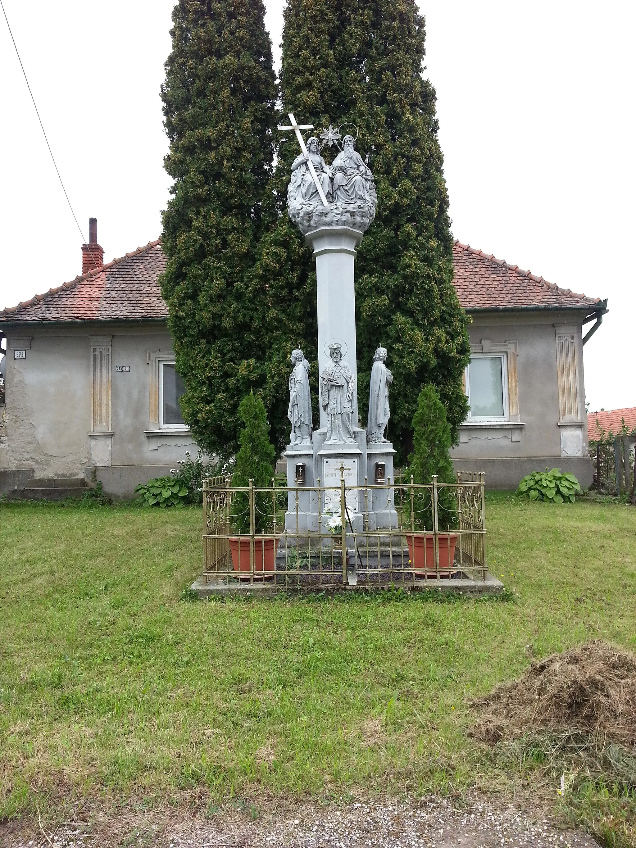 Photo showing: 951 97 Žitavany-Kňažice, Slovakia