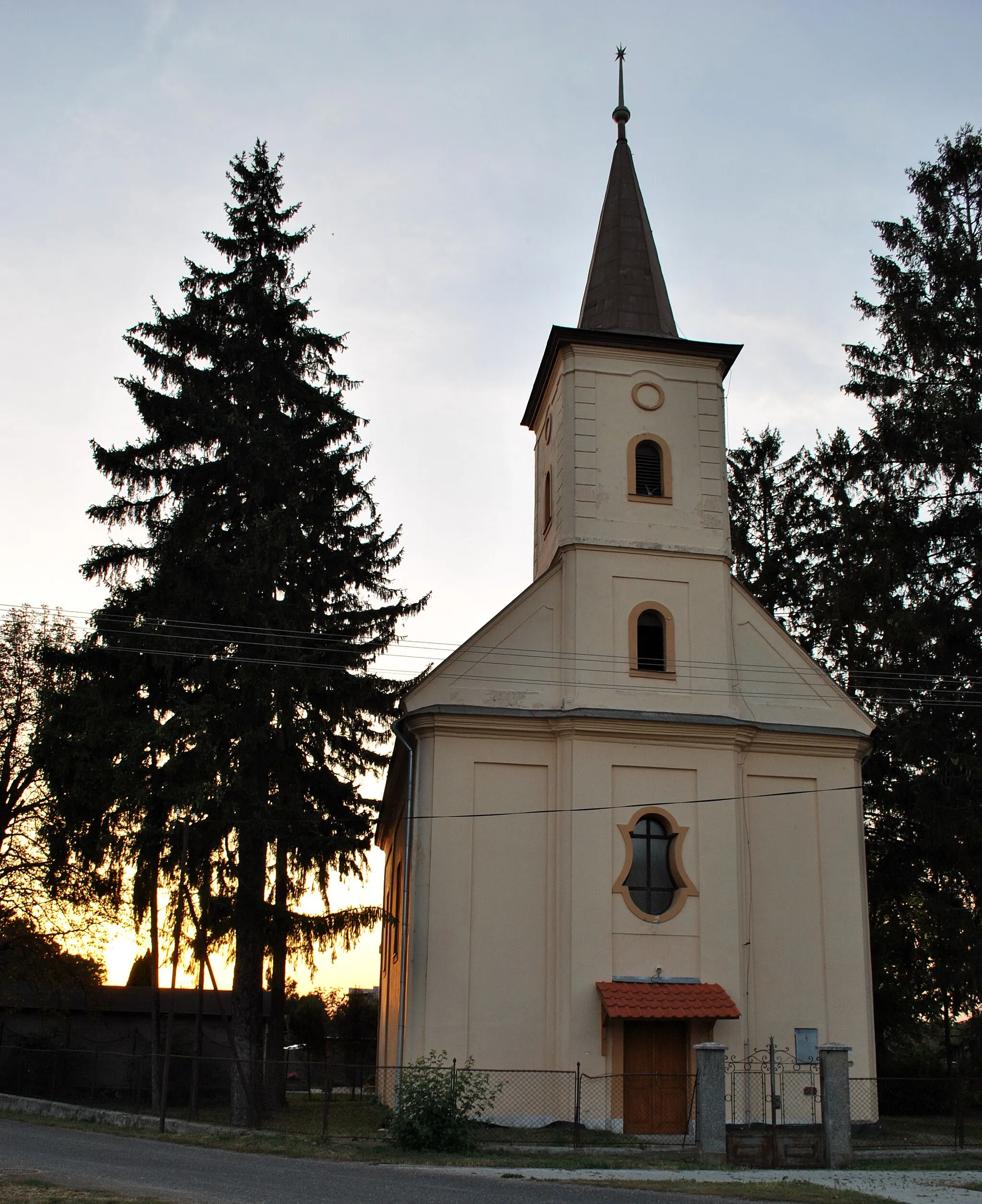 Photo showing: Kalná nad Hronom, Kálnica Reformed church