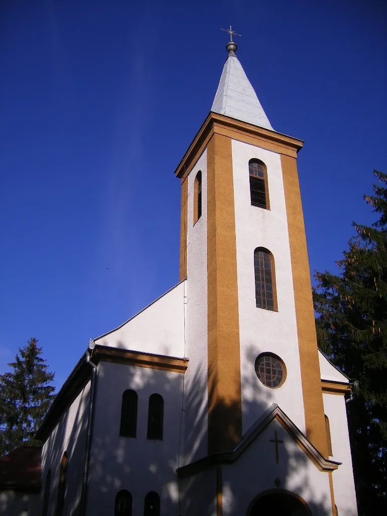 Photo showing: Csiliznyárad - katolikus templom