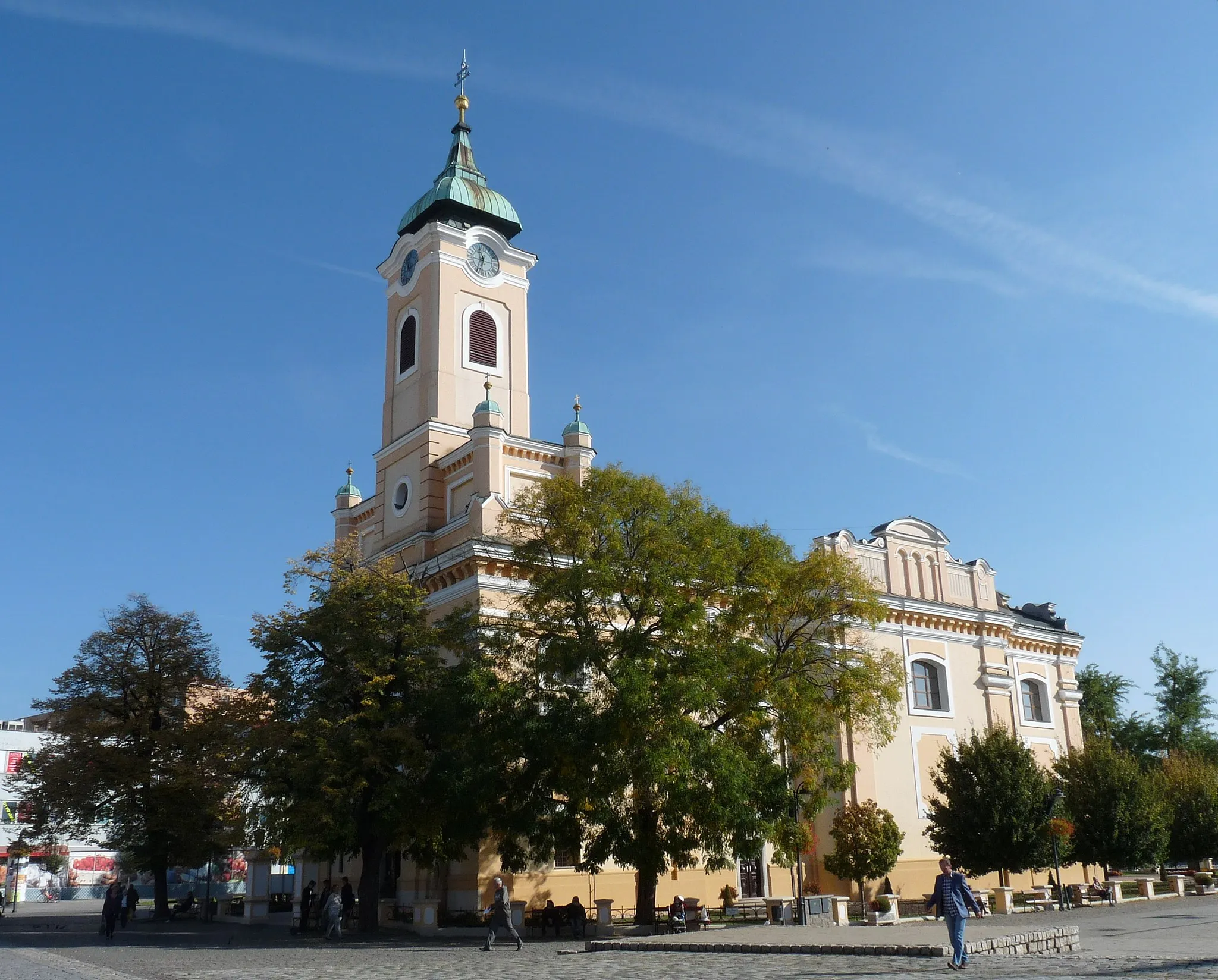 Photo showing: Topoľčany Kostol Nanebovzatia Panny Márie