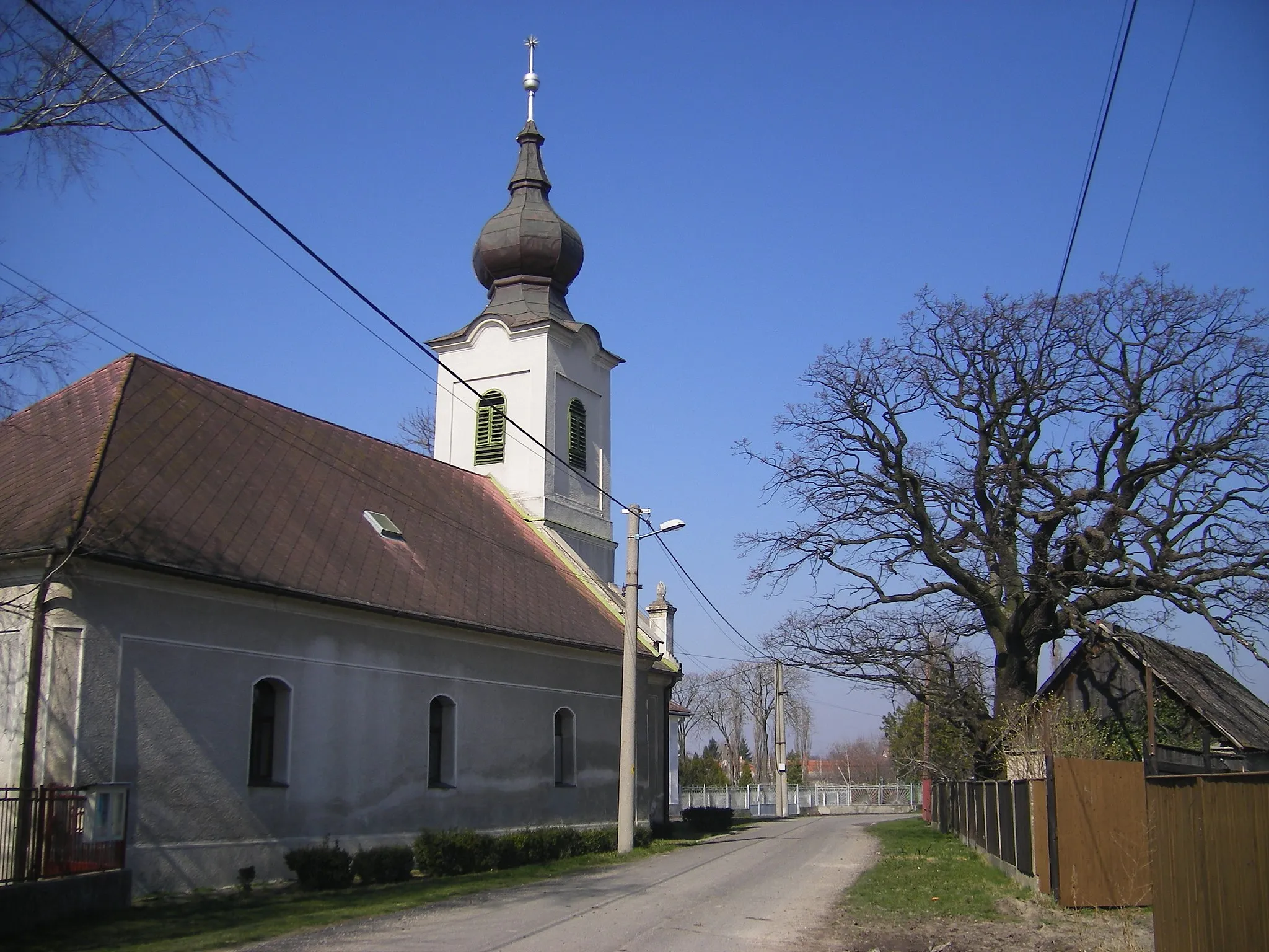 Photo showing: Csicsó, református templom