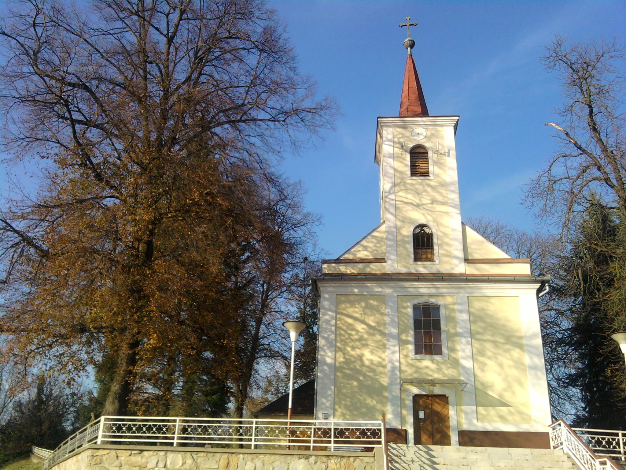 Photo showing: Domadice, cat. church, built in 18th century