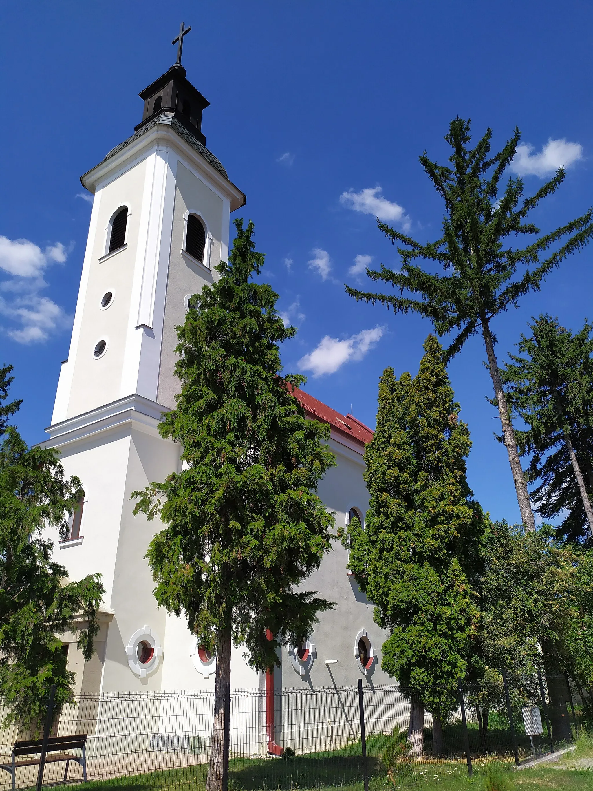 Photo showing: Branč (okr. Nitra), Kostol Navštívenia Panny Márie