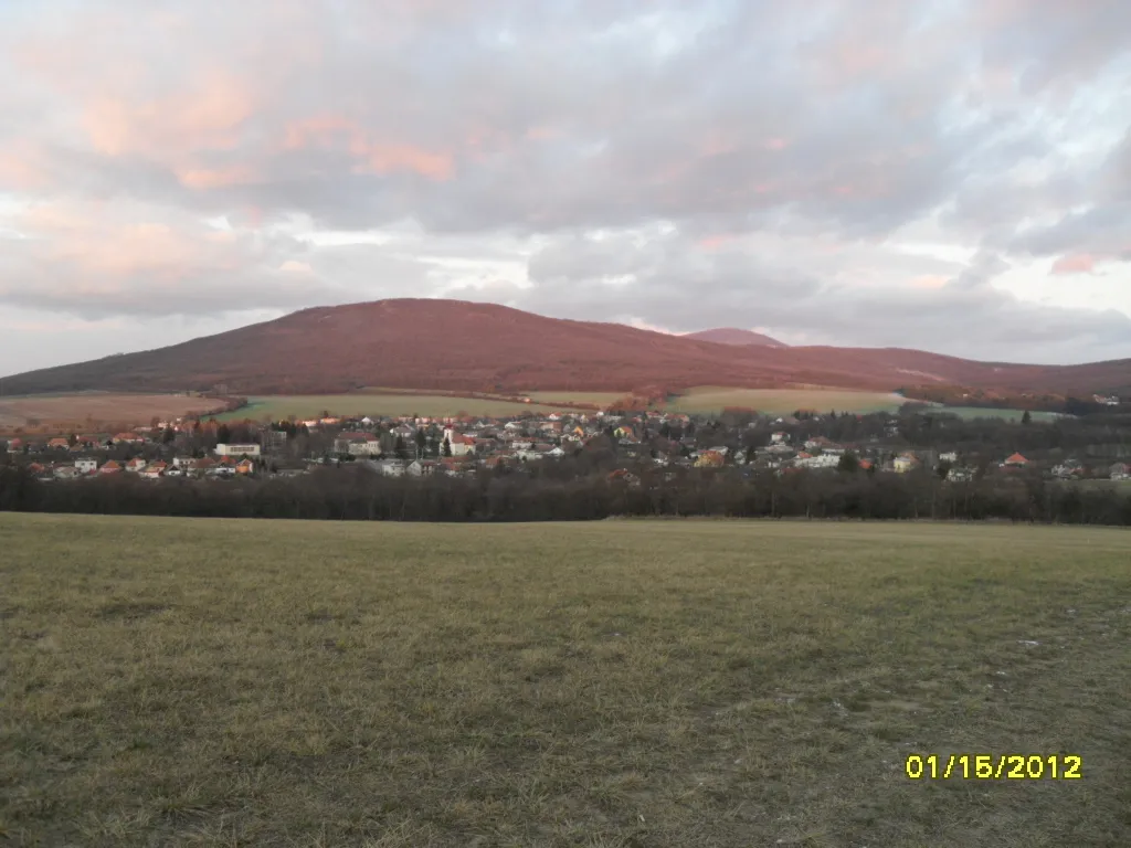 Photo showing: Hraškov aj Tribeč