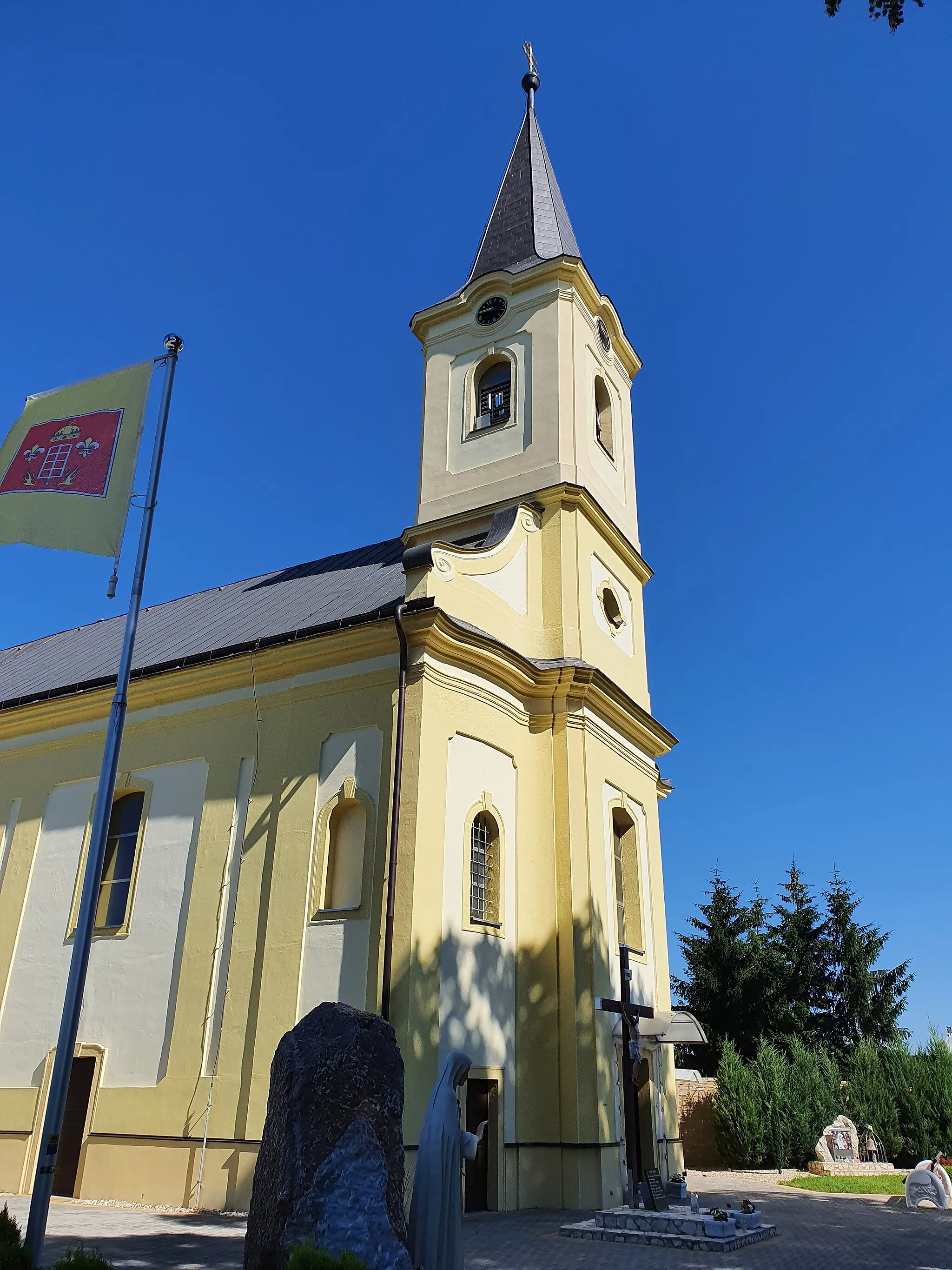 Photo showing: Kostol sv. Vavrinca v Borovciach