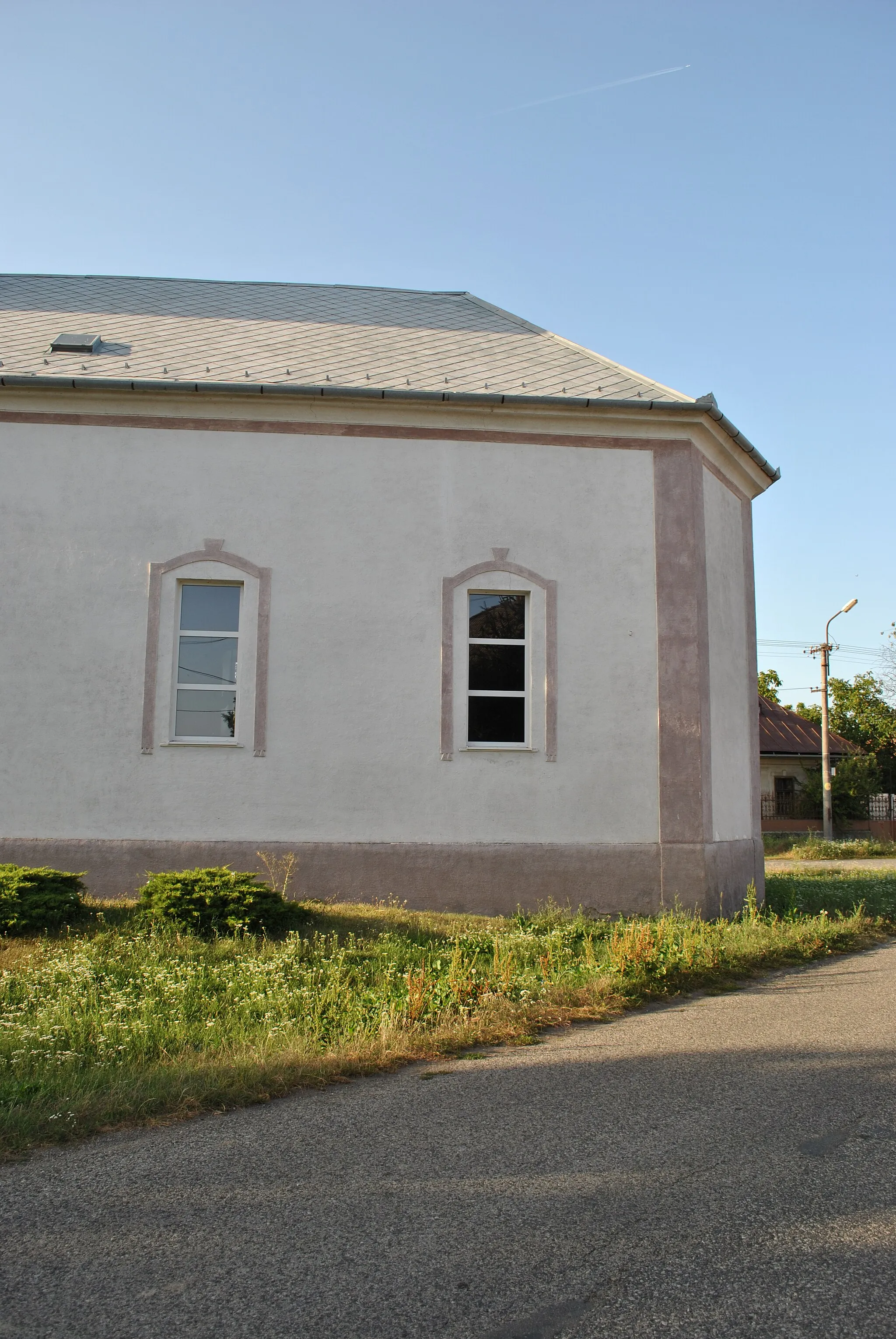 Photo showing: Alsószecsei ref. templom