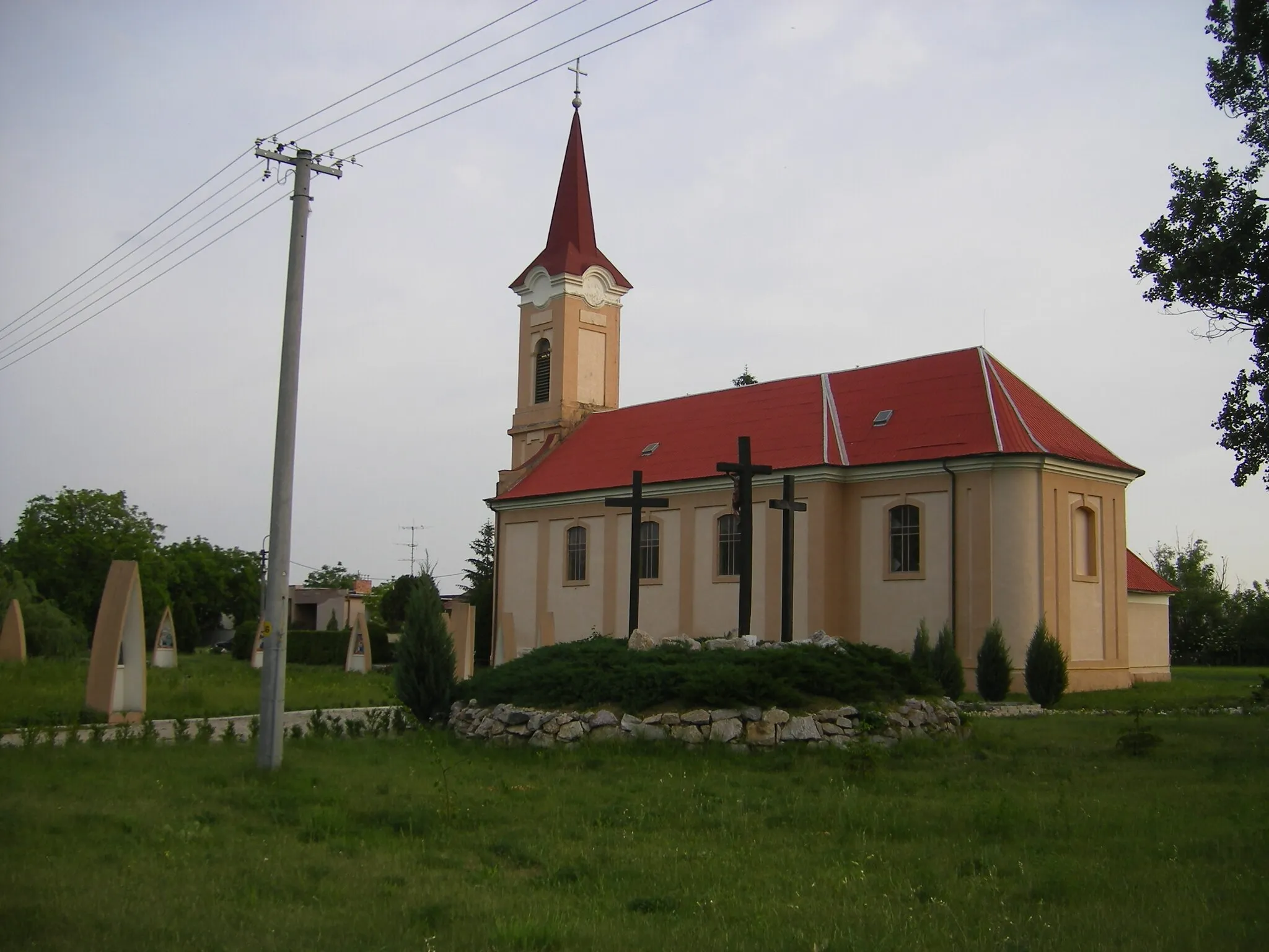Photo showing: Ímely - katolikus templom