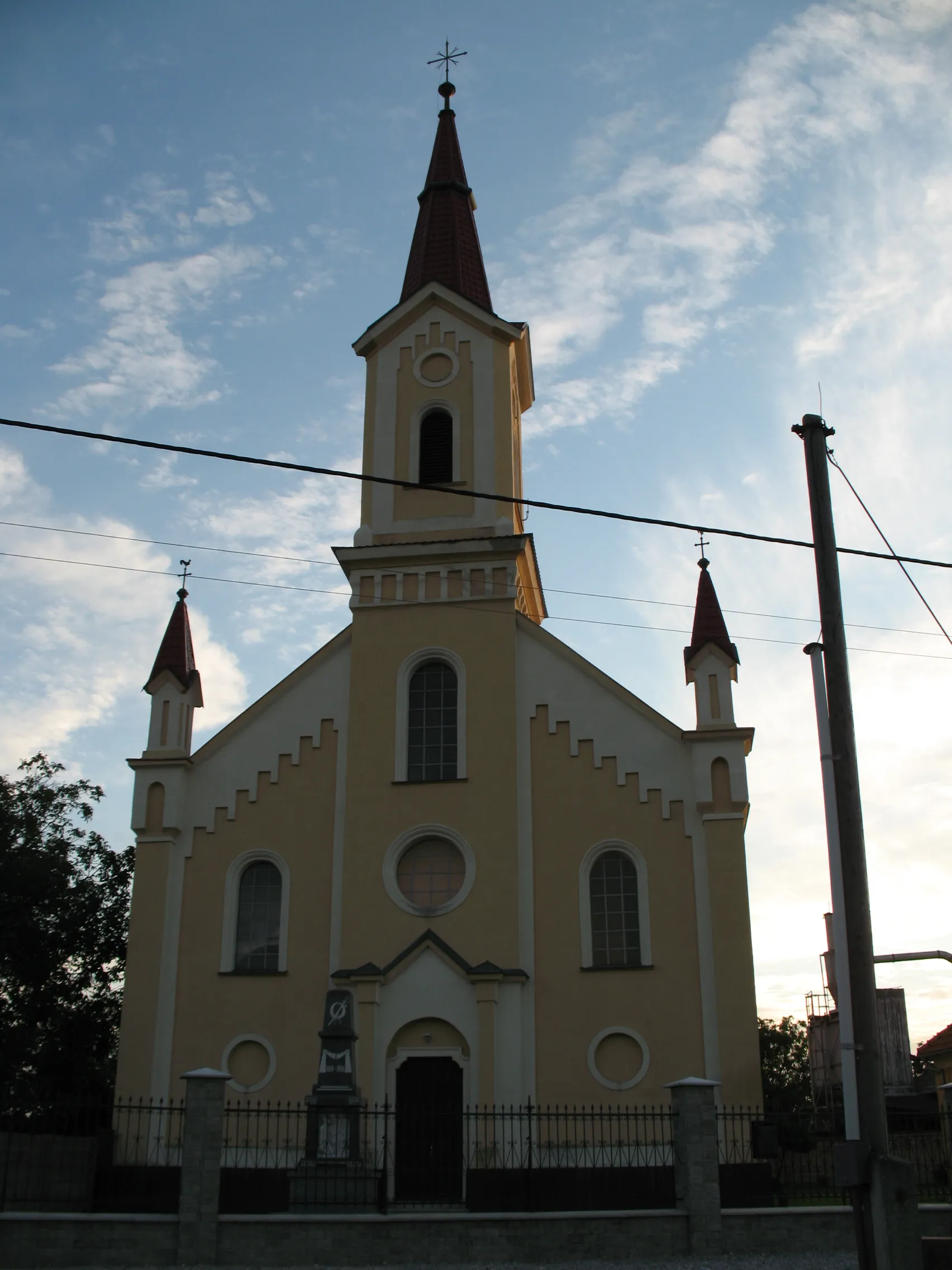 Photo showing: Dolné Saliby - evanjelický kostol
