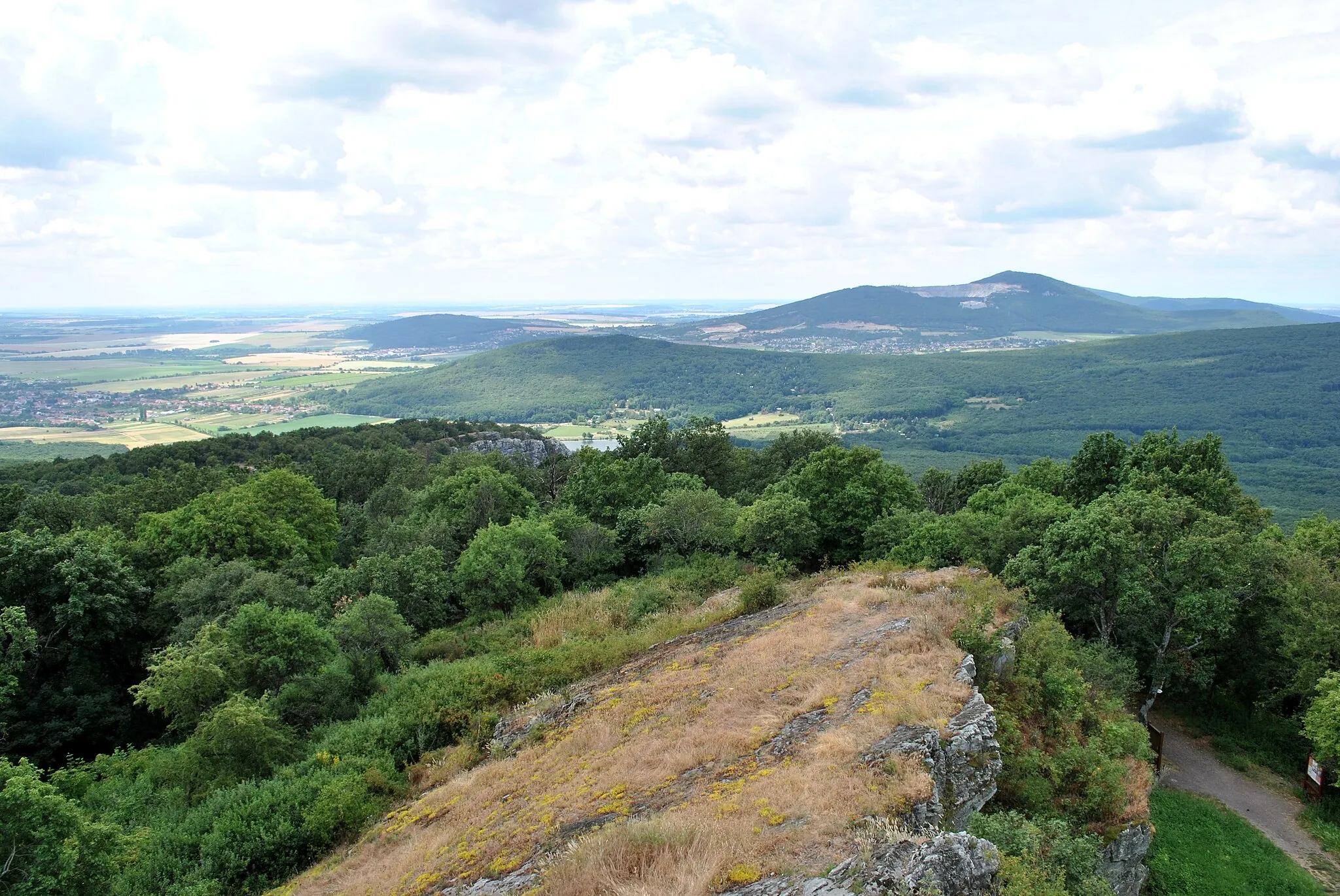 Photo showing: Kilátás a Gímesi várból