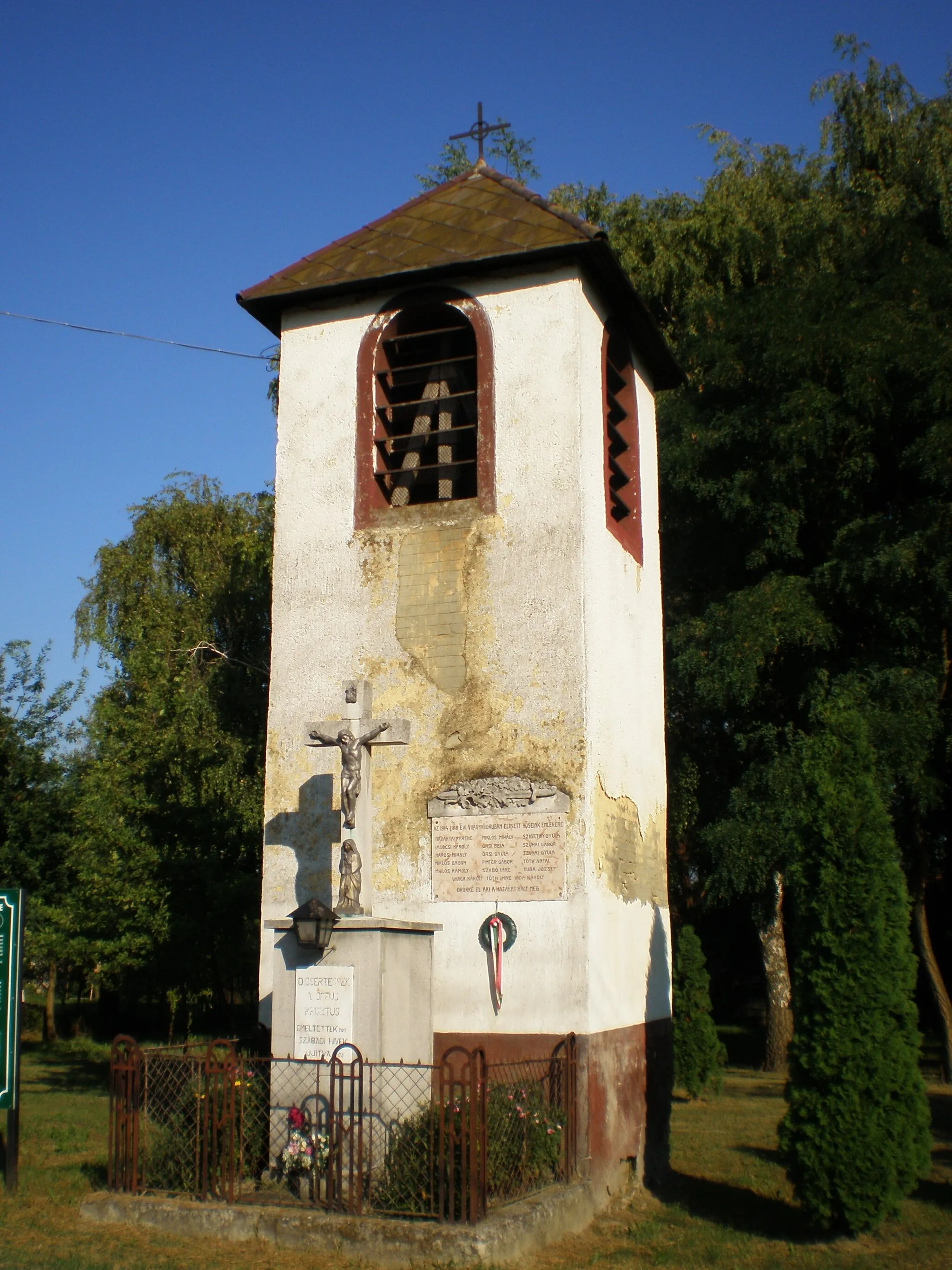 Photo showing: Vámosszabadi harangláb