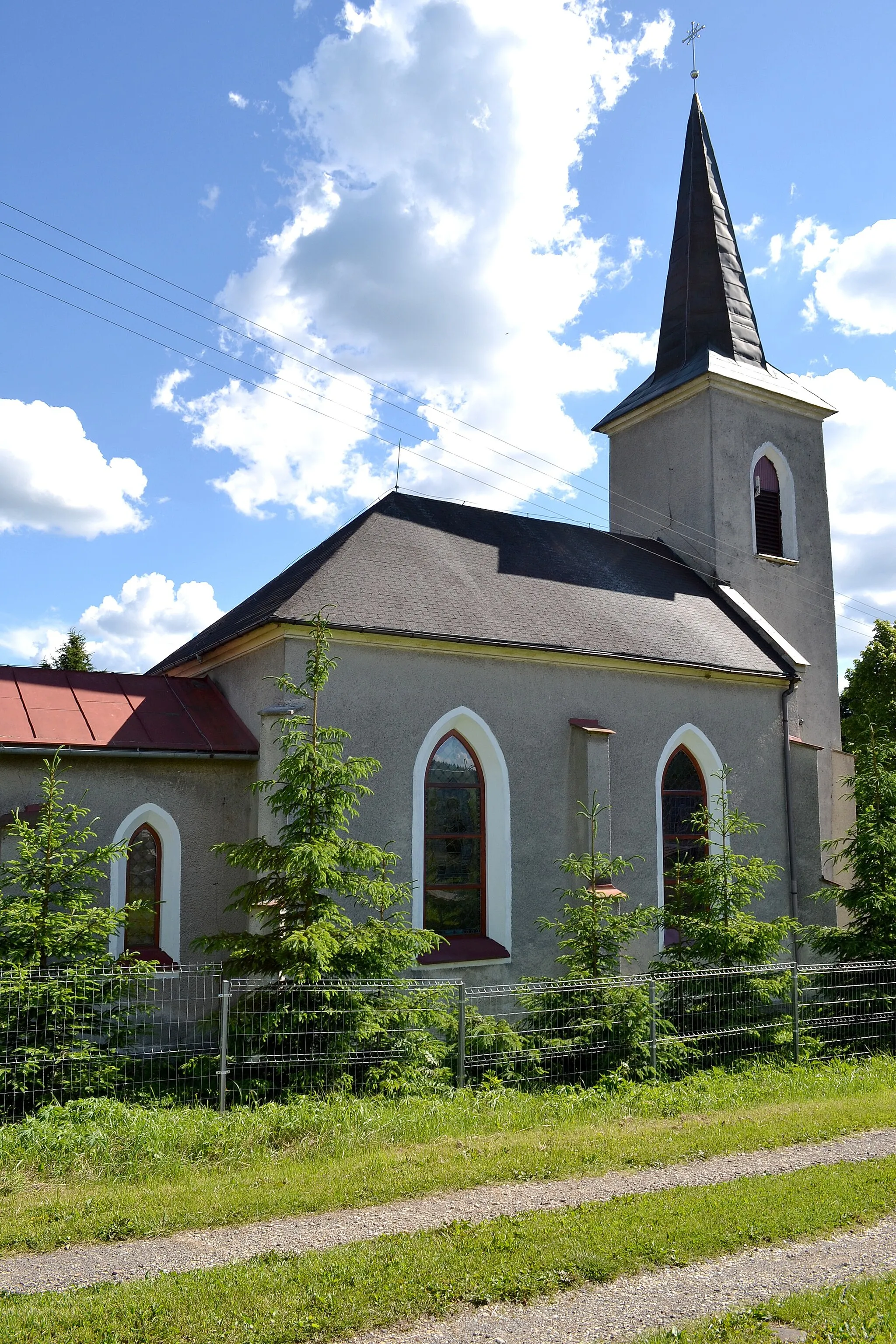 Photo showing: Kremnické Bane (okr. Žiar nad Hronom), Kostol Narodenia Panny Márie