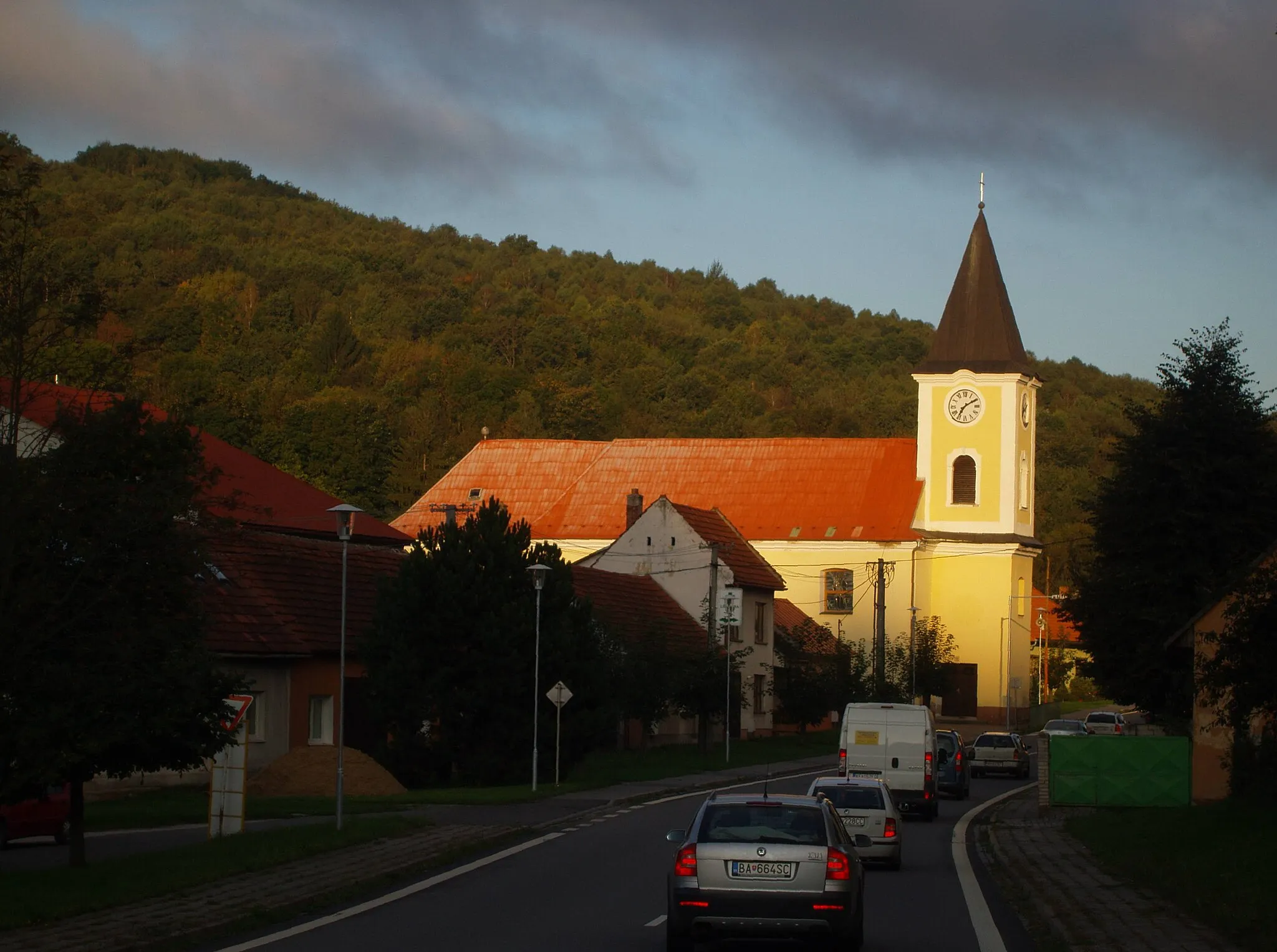 Photo showing: Church in Stary Hrozenkov, CZ in morning sunlight