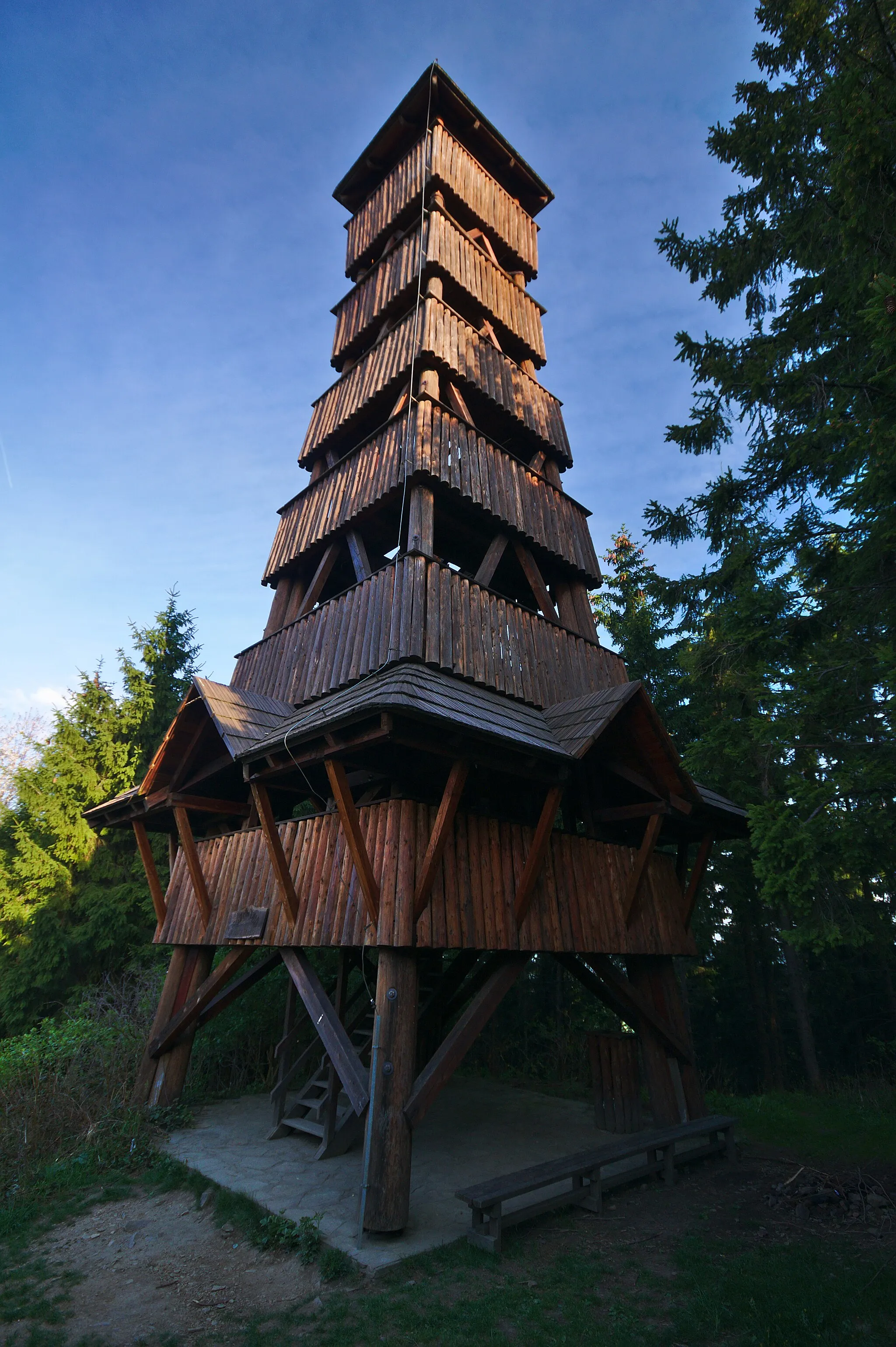 Photo showing: Rozhledna Královec, Valašské Klobouky, okres Zlín