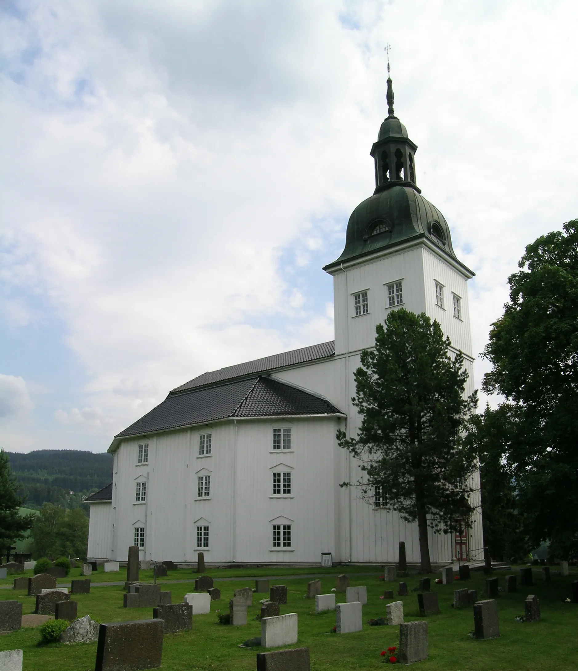 Photo showing: Jevnaker church, Jevnaker, Oppland, Norway.